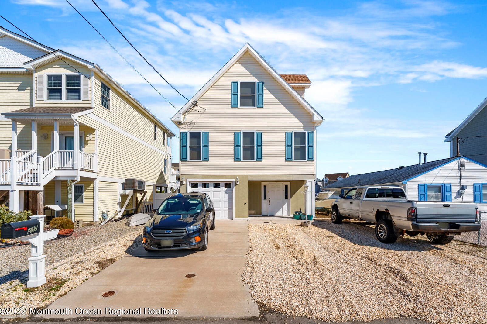237 Dogwood Dr, Berkeley Township, NJ 08721