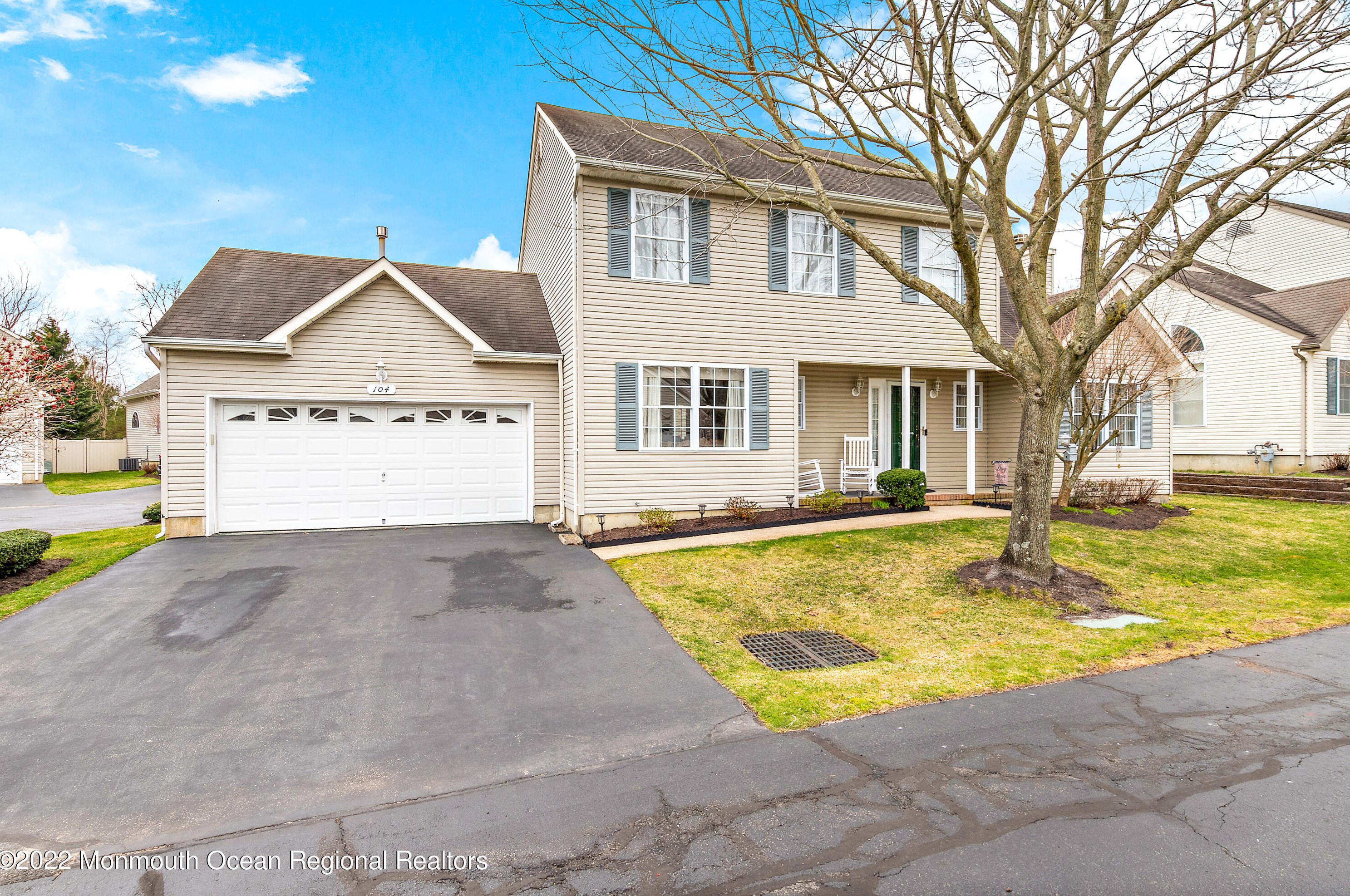 104 Golf View Blvd, Toms River, NJ 08753-7302