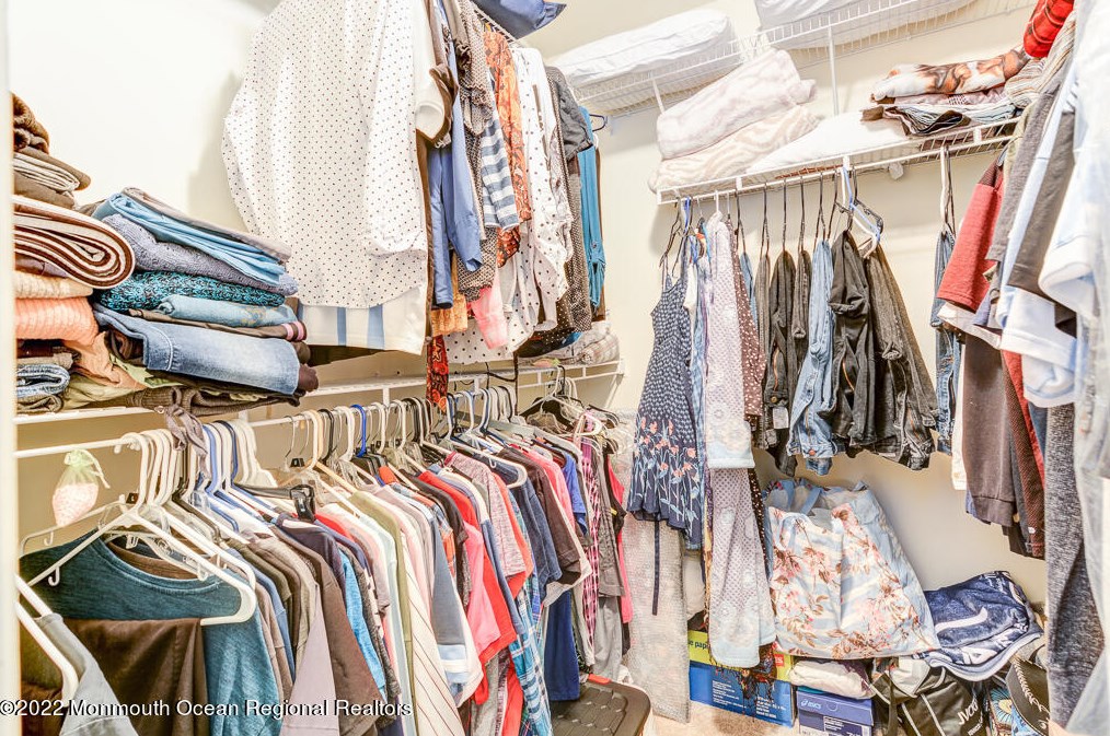 15 Cancun St, Toms River NJ 08757-6021 exterior