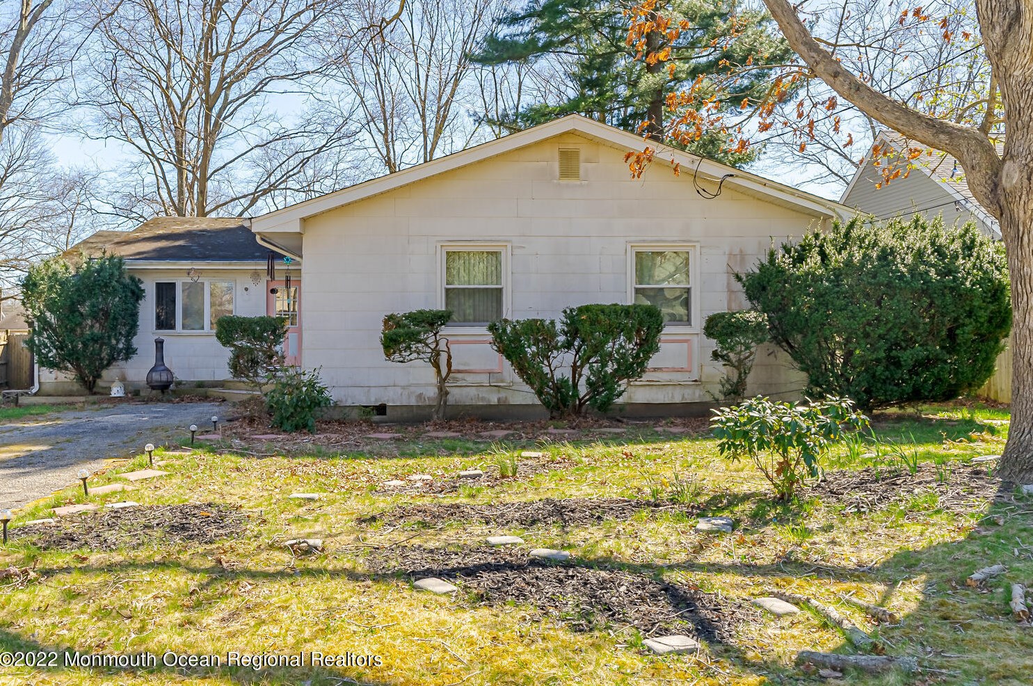 1159 Steamer Ave, Cedar Bonnet Island, NJ 08050