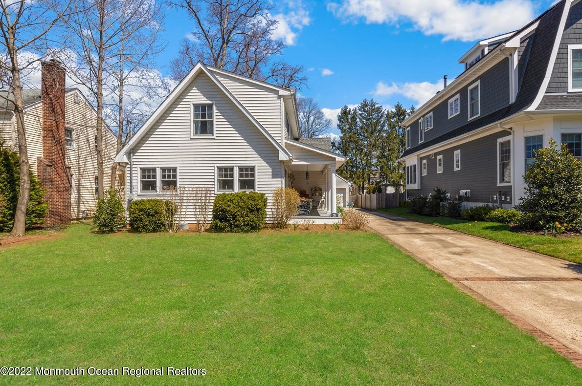 31 Park Ave, Locust NJ 07760-1523 exterior