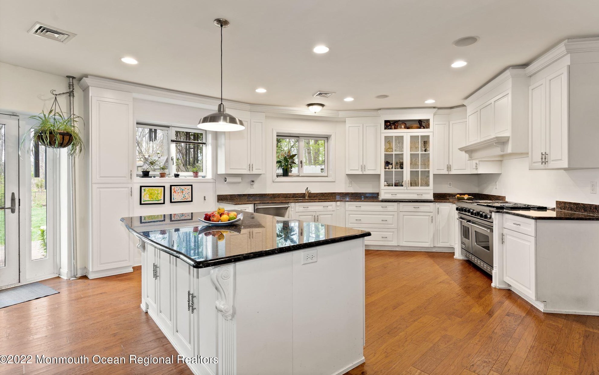 59 Squankum Rd, Tinton Falls, NJ 07724
