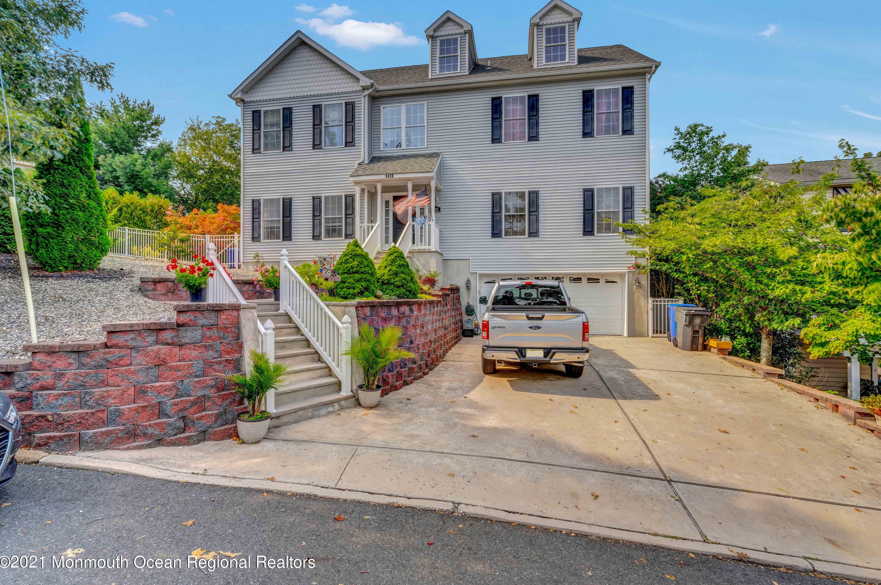 1418 Summit Pl, Toms River, NJ 08753-6976