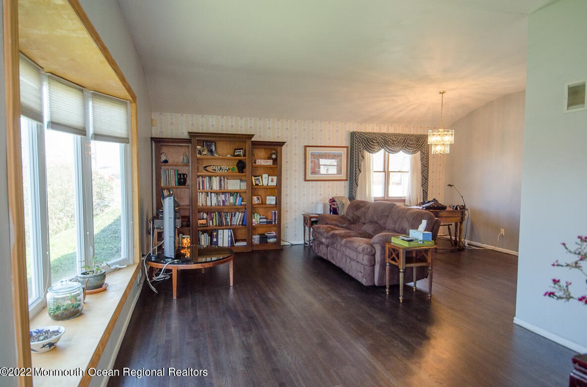 56 Woodshore, Keyport, NJ 07735-6145