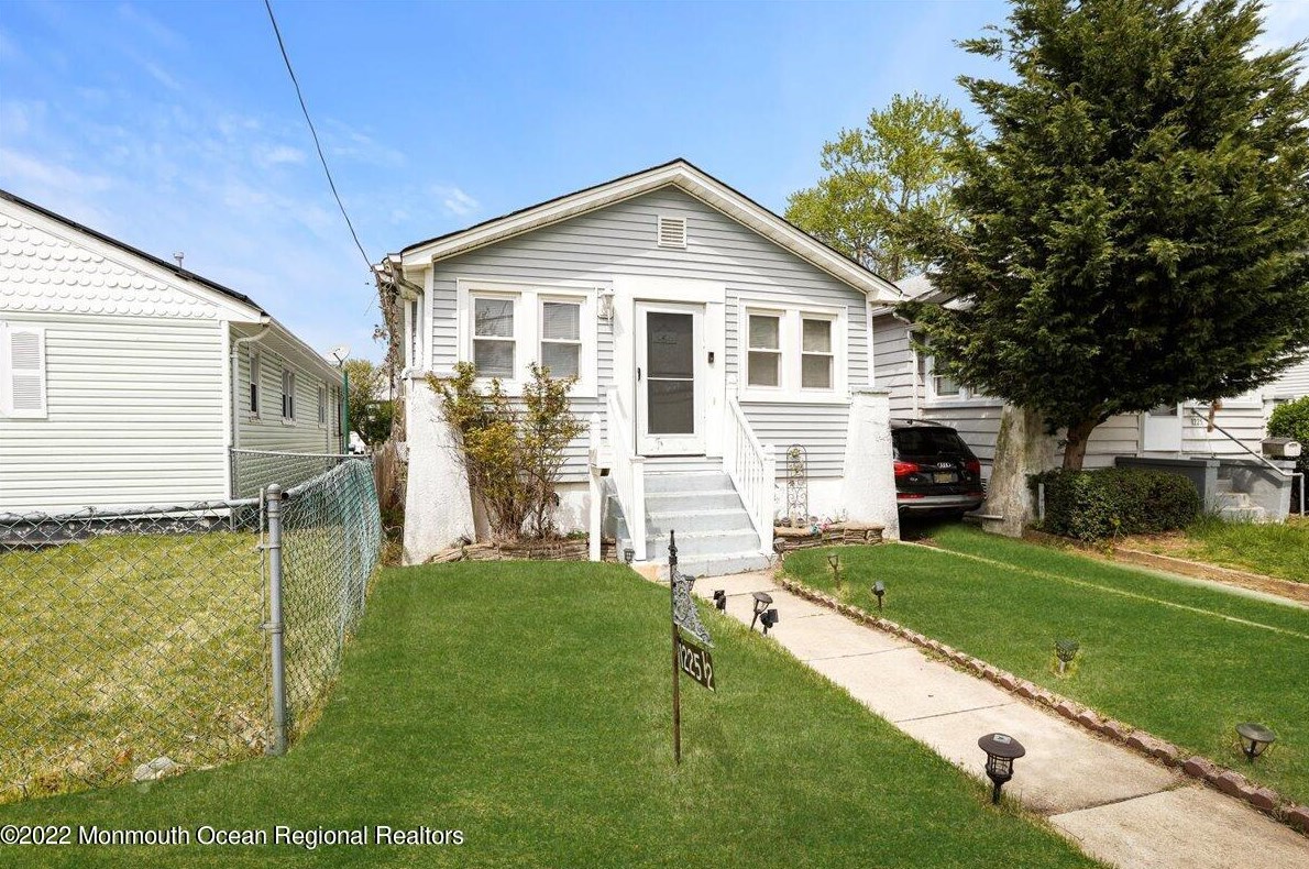 1225 6th Ave #1/2, Wall Township, NJ 07753