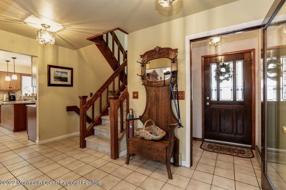 1944 Vermont Ave, Toms River, NJ 08755-1339