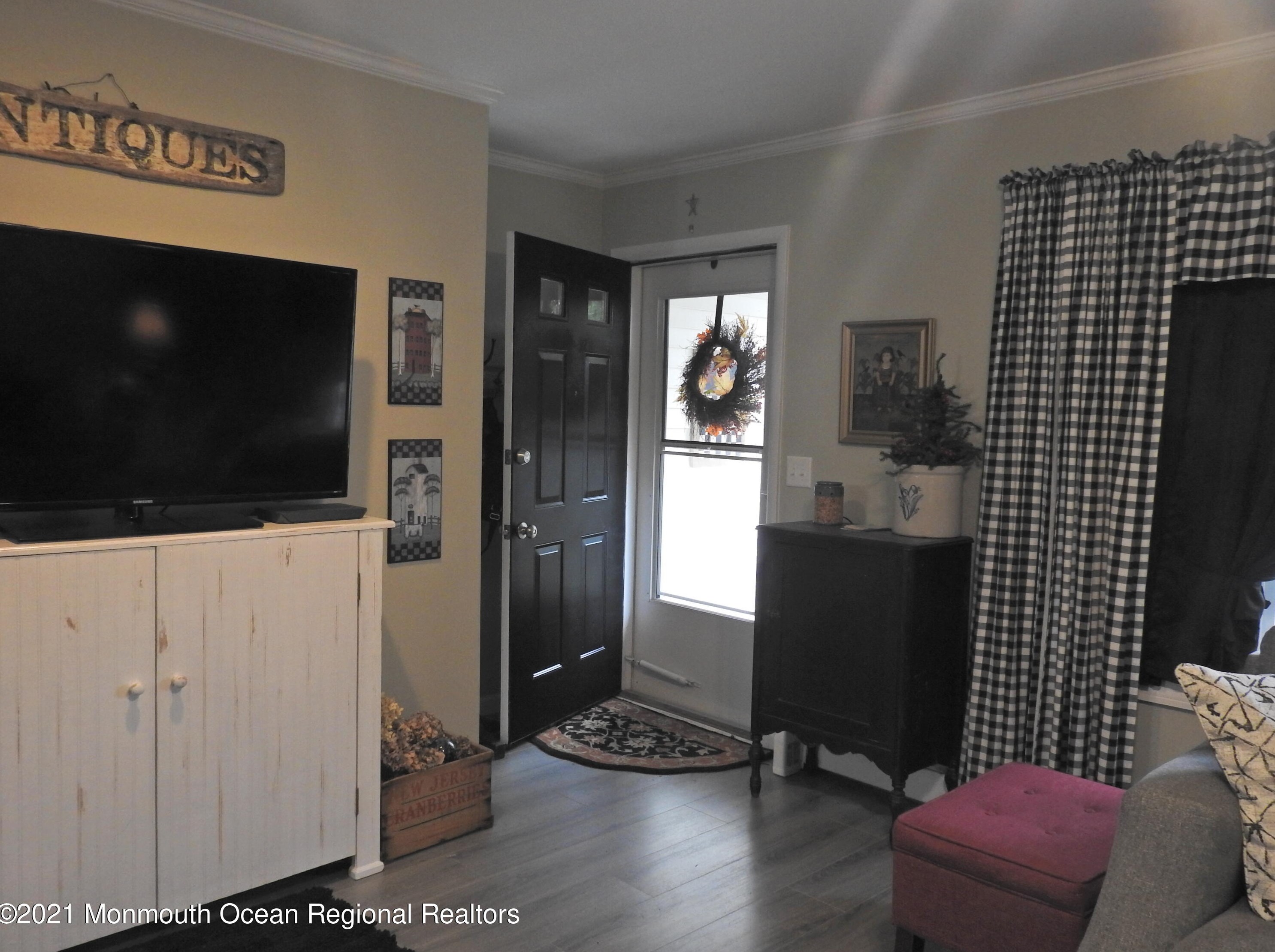 31 Jericho Rd, Toms River, NJ 08757