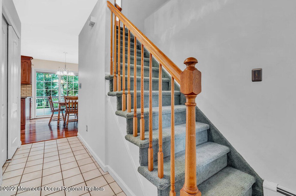 208 Medjay Ln, Toms River NJ  08755-1013 exterior
