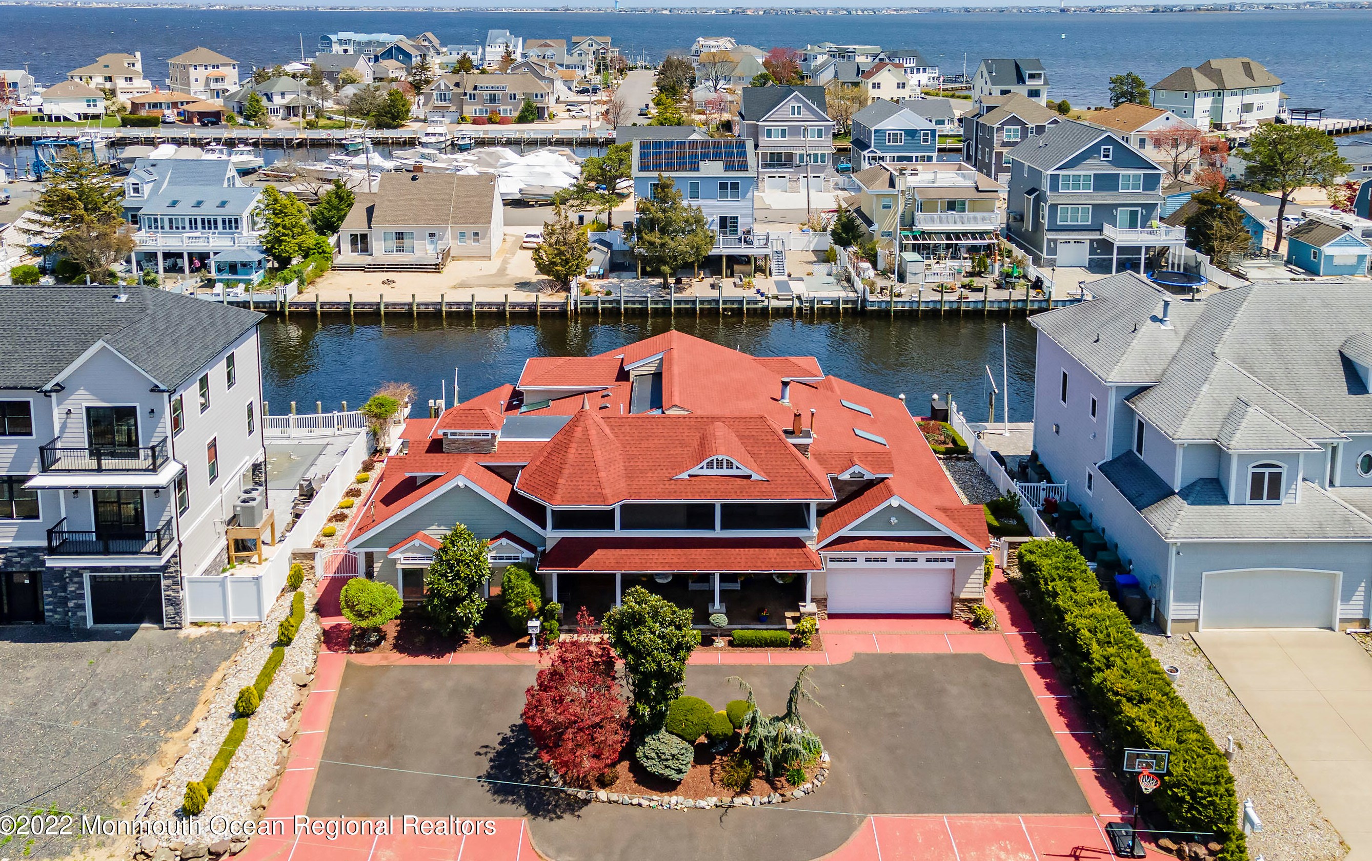 44 Mermaid Rd, Toms River, NJ 08753-4738