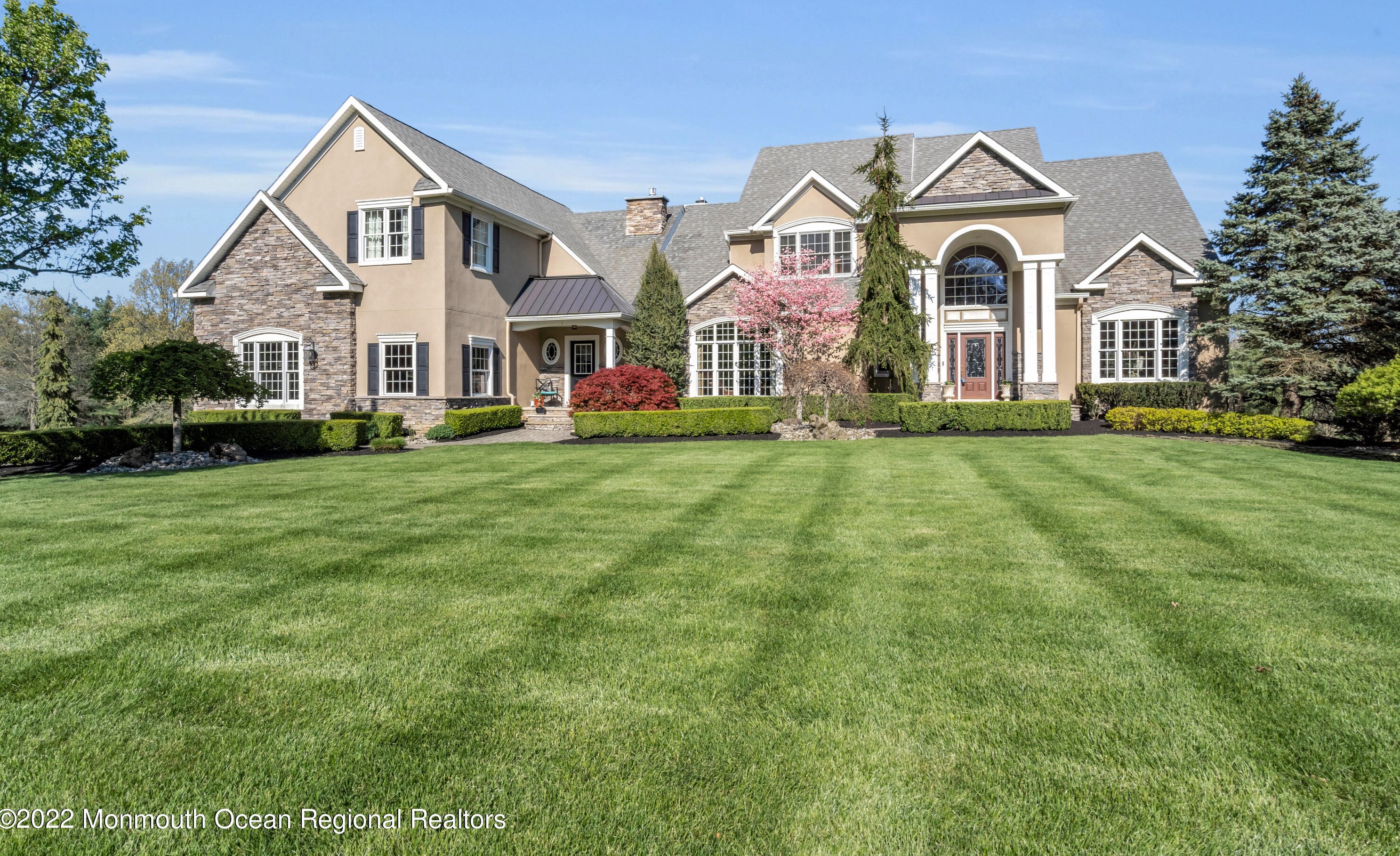 3 Rooney Ct, Millstone Township, NJ 08510-9413