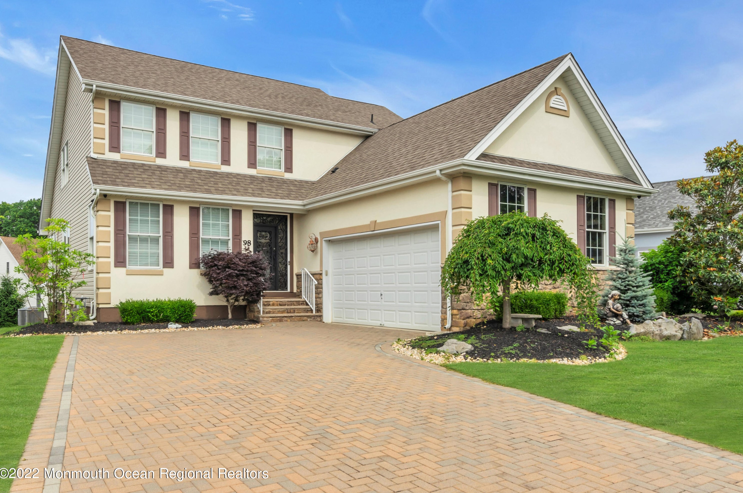 98 Parsonage Way, Millstone Township, NJ 07726-7949