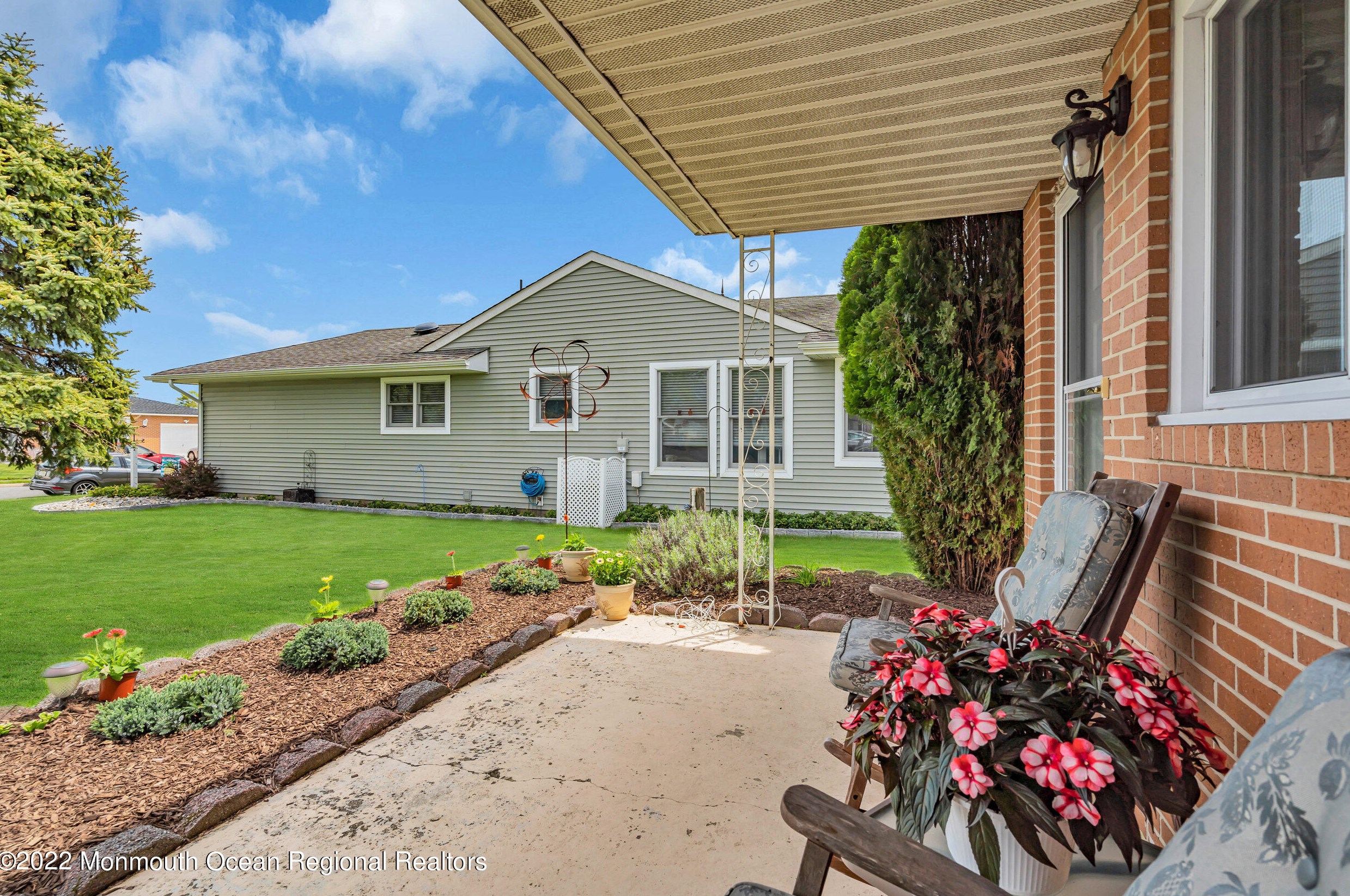 10 Miramar Ct, Toms River, NJ 08757-3835