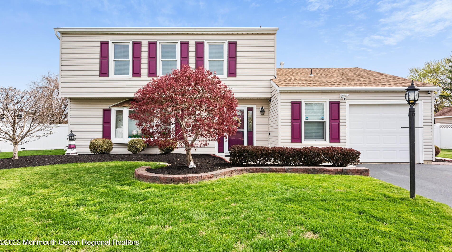 14 Rothbard Rd, Hazlet, NJ 07730