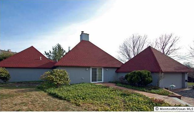 31 Seaview Ave, Monmouth Beach, NJ 07750-1347