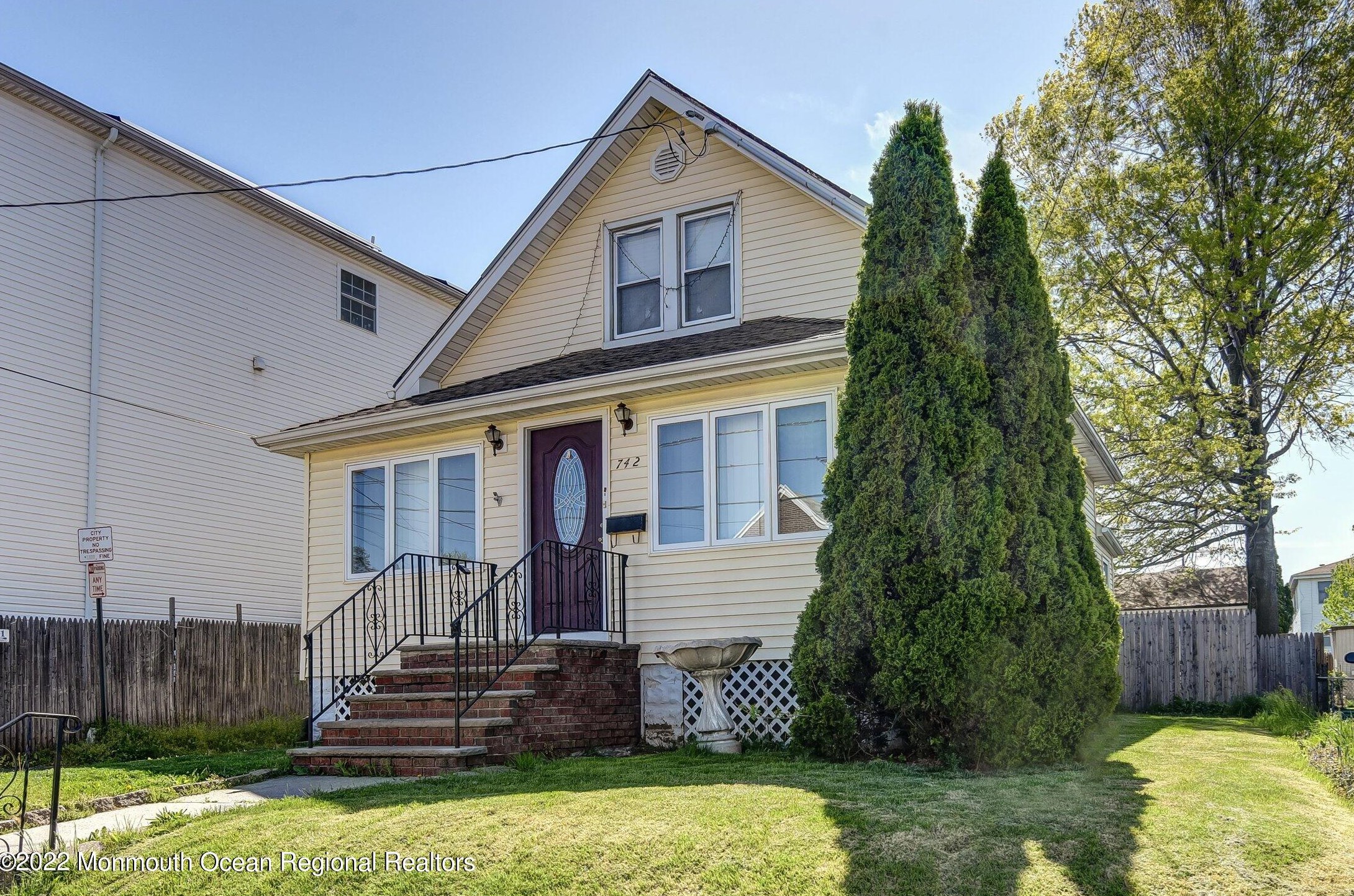 742 Old Rd, Elizabeth, NJ 07202-2517