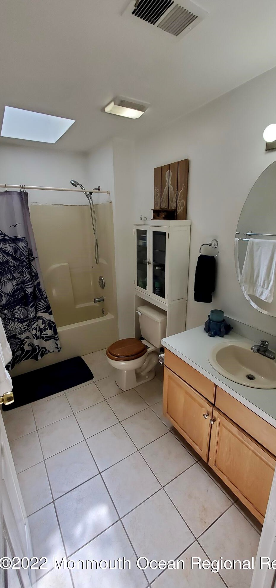 4 Dolan Ave, Matawan NJ 07747-1007 exterior