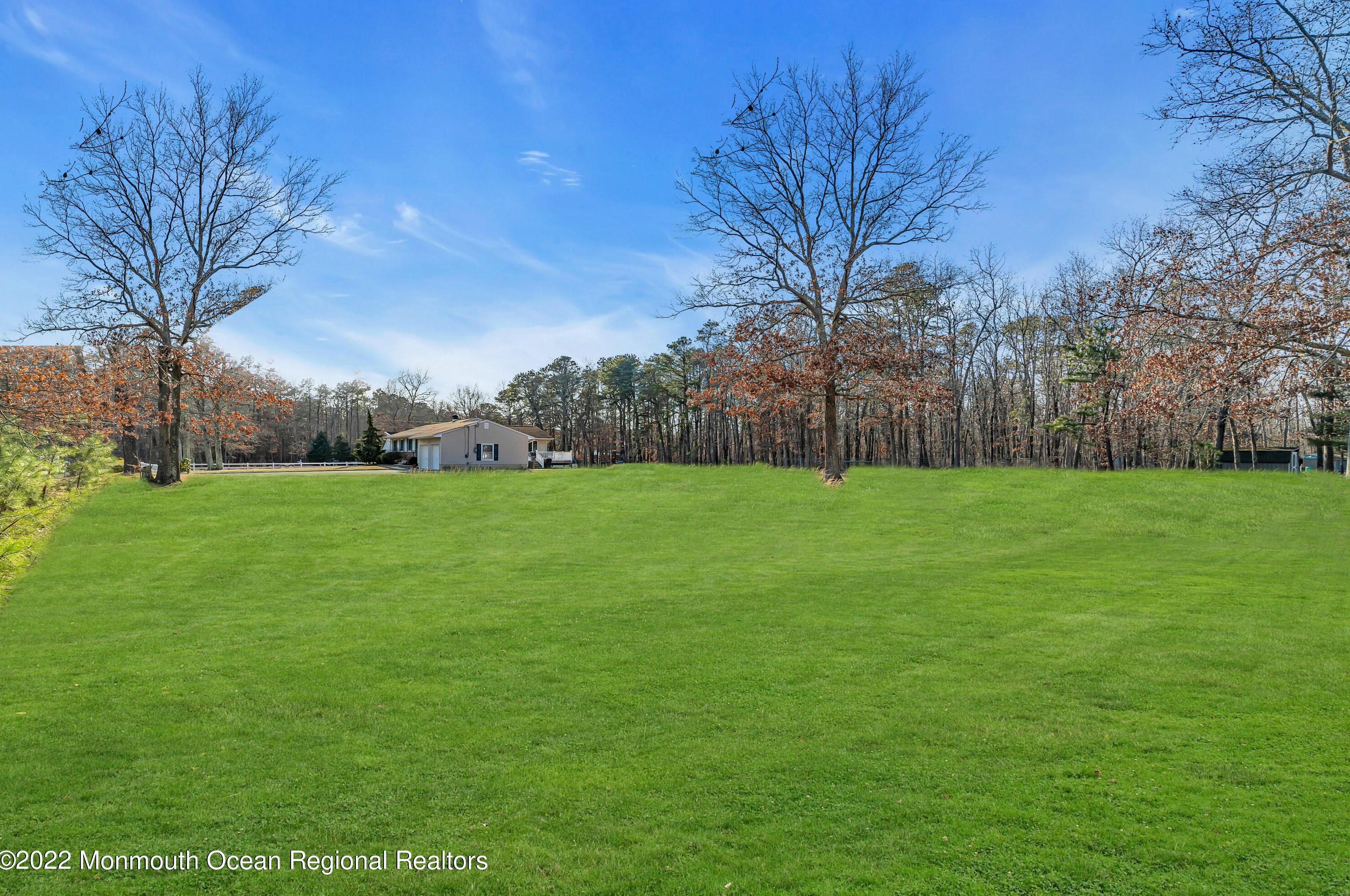 219 Manchester Ave, Toms River NJ exterior