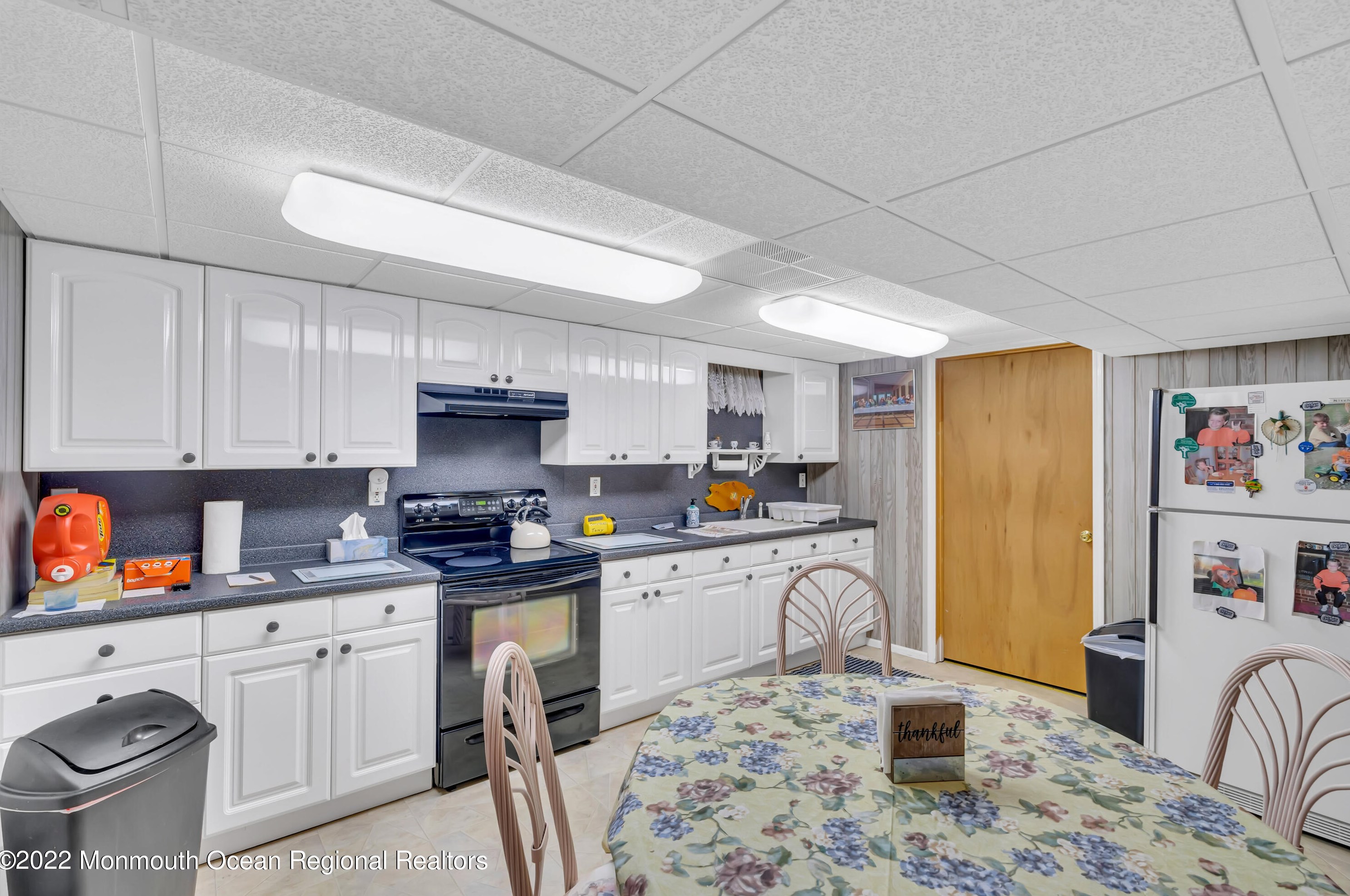 219 Manchester Ave, Toms River NJ exterior