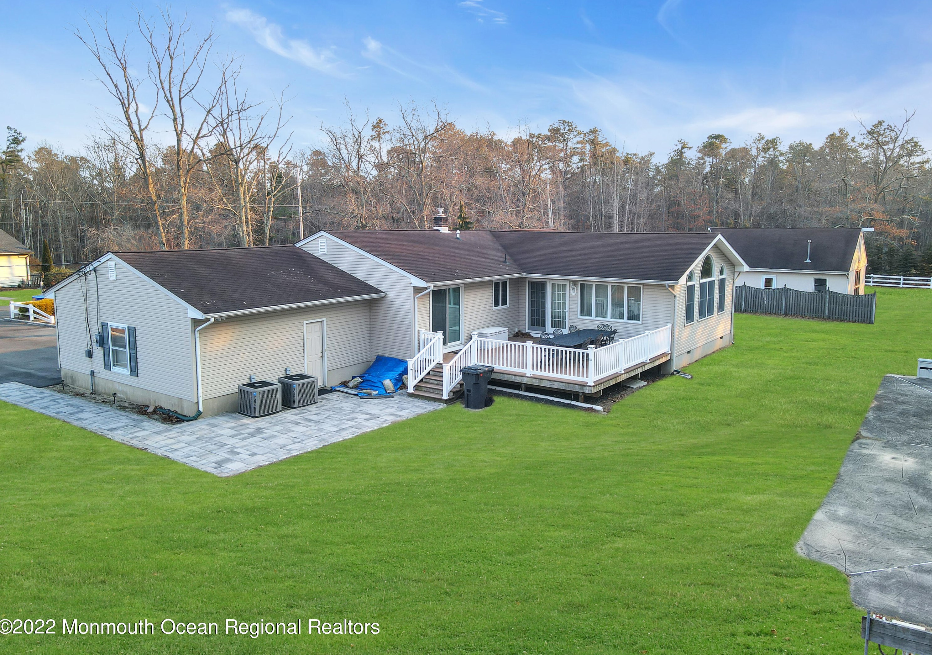 219 Manchester Ave, Toms River NJ exterior