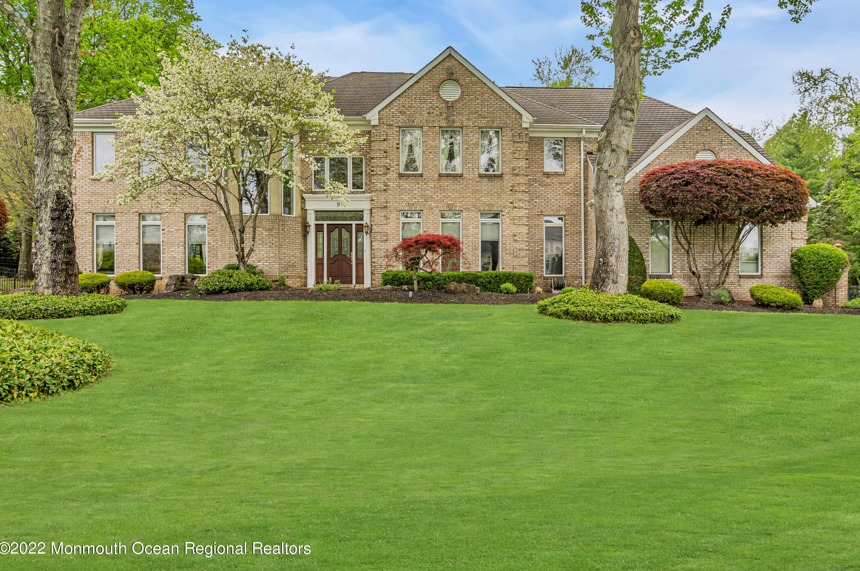 9 Ivy Ln, Millstone Township, NJ 07726-8321