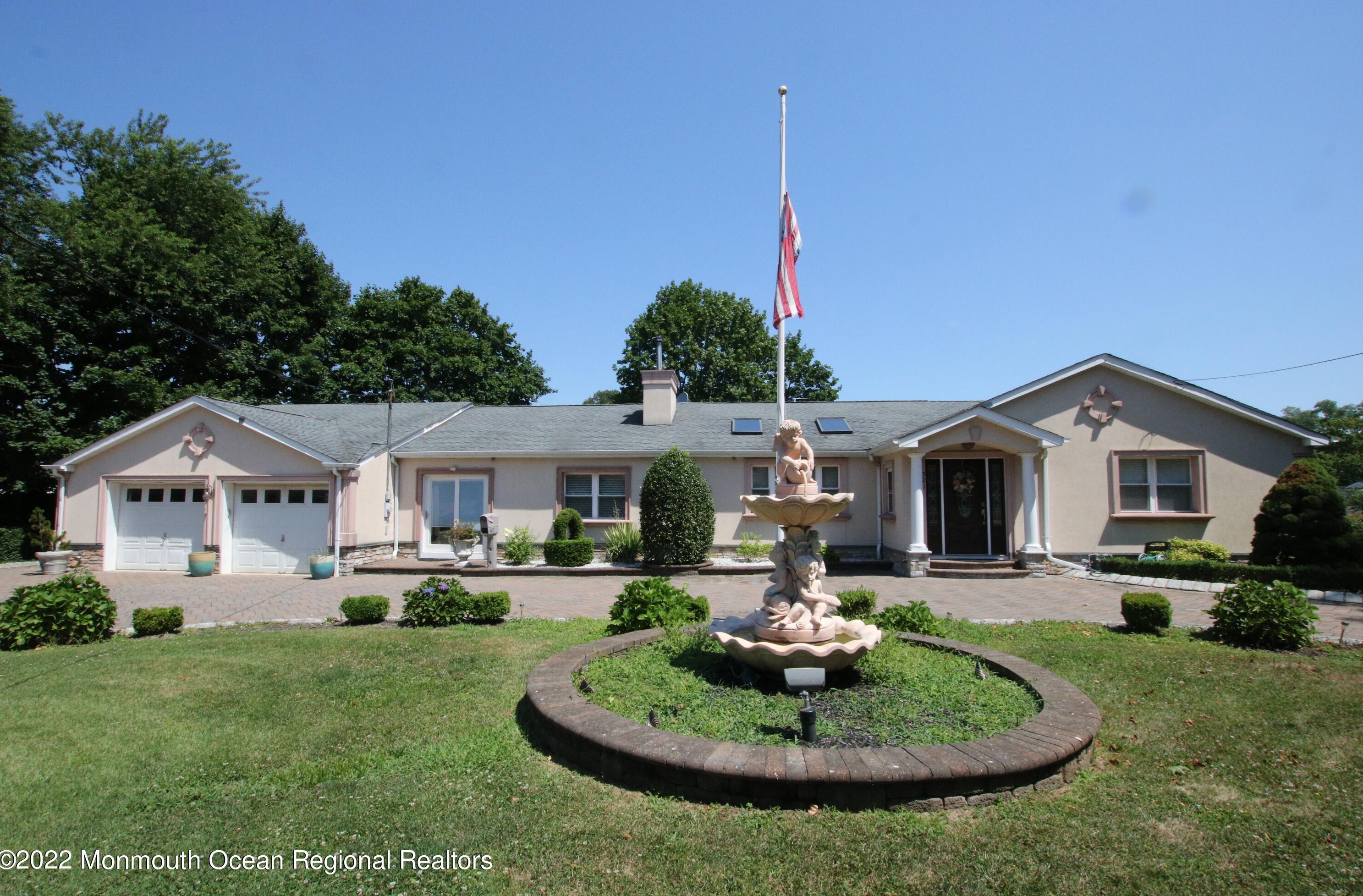 521 Cedar Ave, West Long Branch, NJ 07764