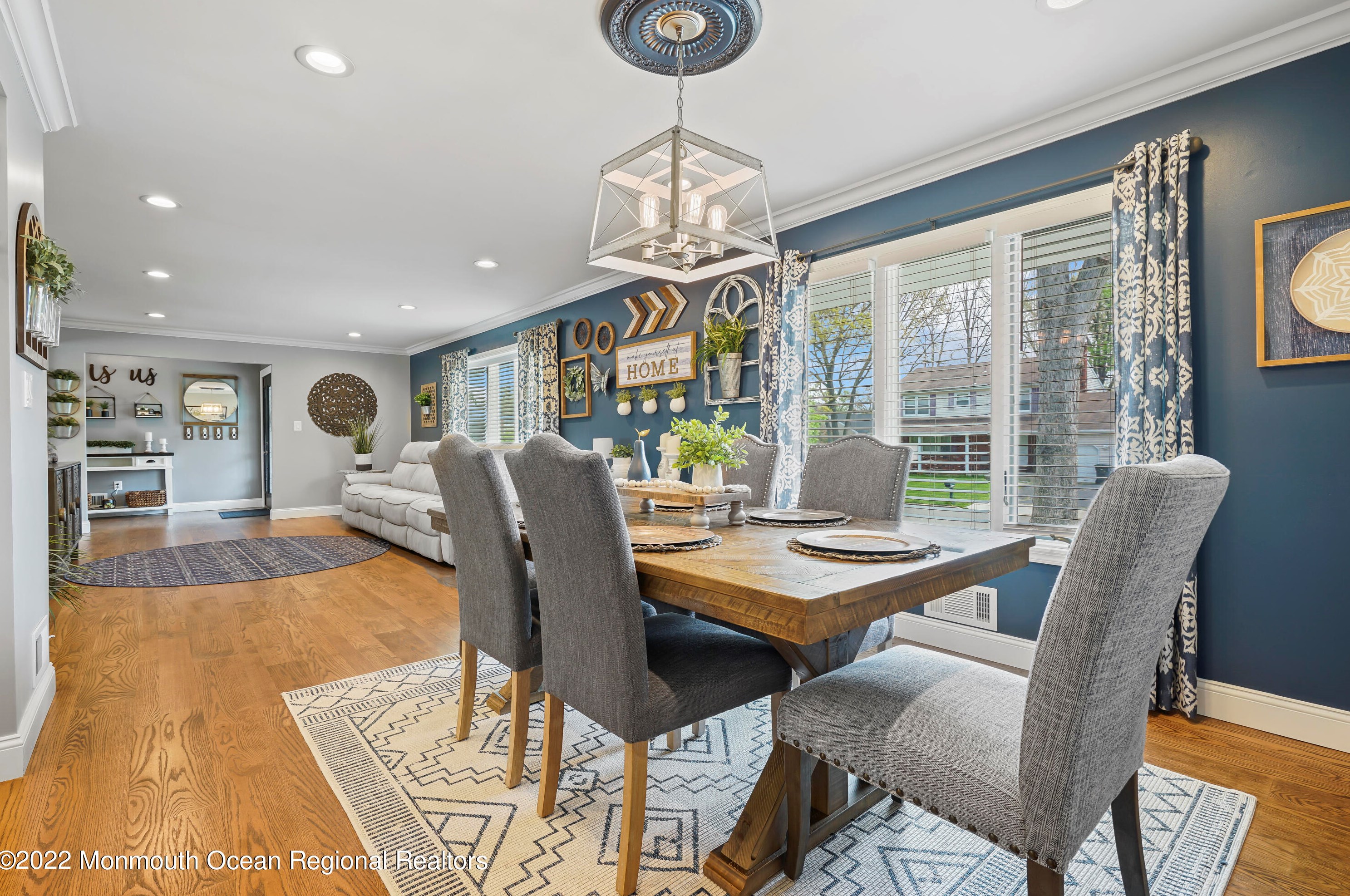 23 Mcfadden Dr, Monroe Twp NJ 08831-2416 exterior