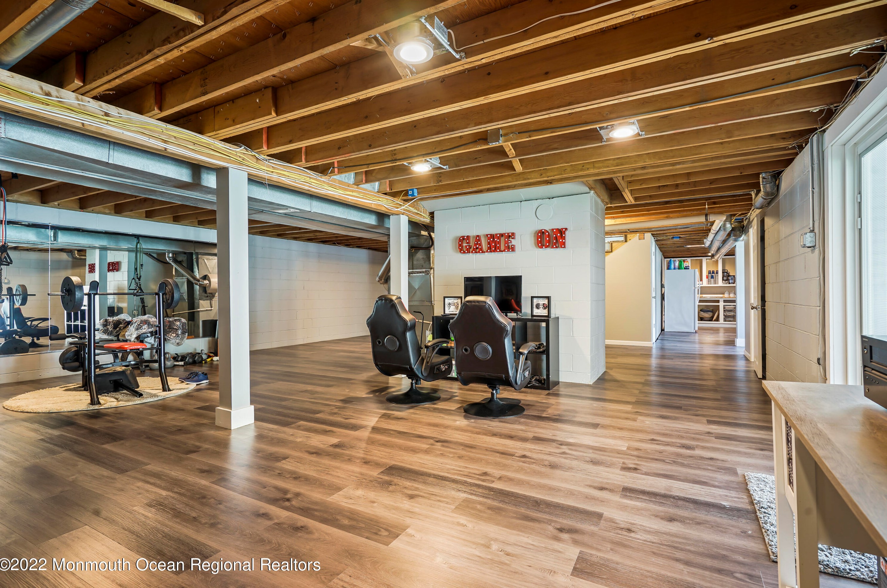 23 Mcfadden Dr, Monroe Twp NJ 08831-2416 exterior