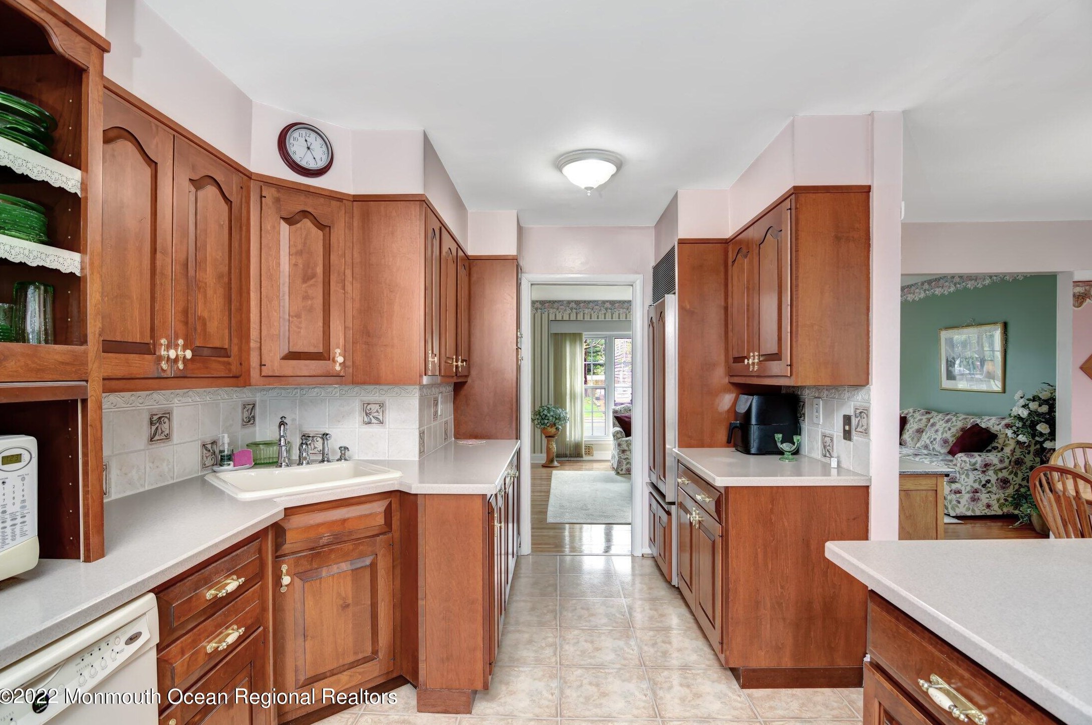 1207 Turf Dr, Oceanport NJ 07757-1026 exterior