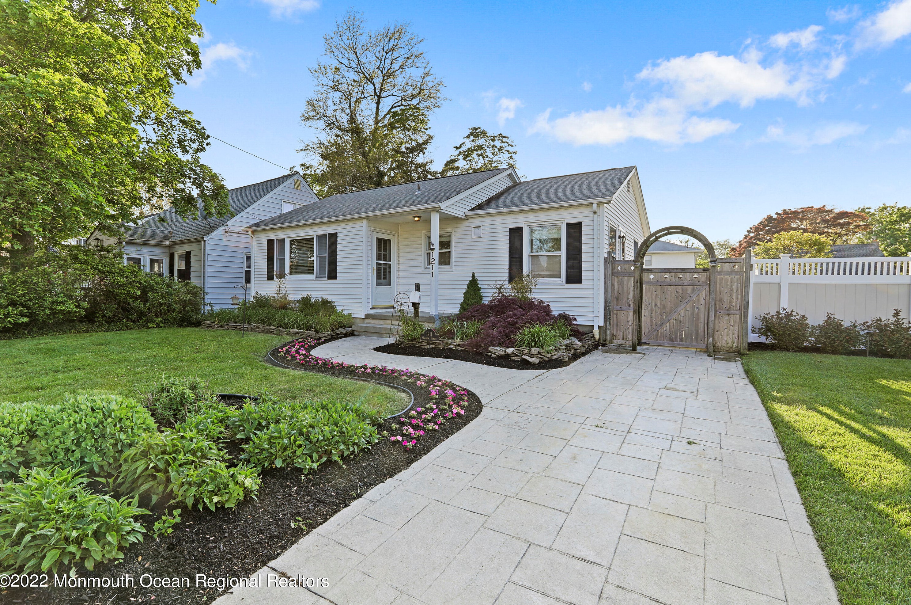 1211 Madison Ave, Point Pleasant Beach, NJ 08742