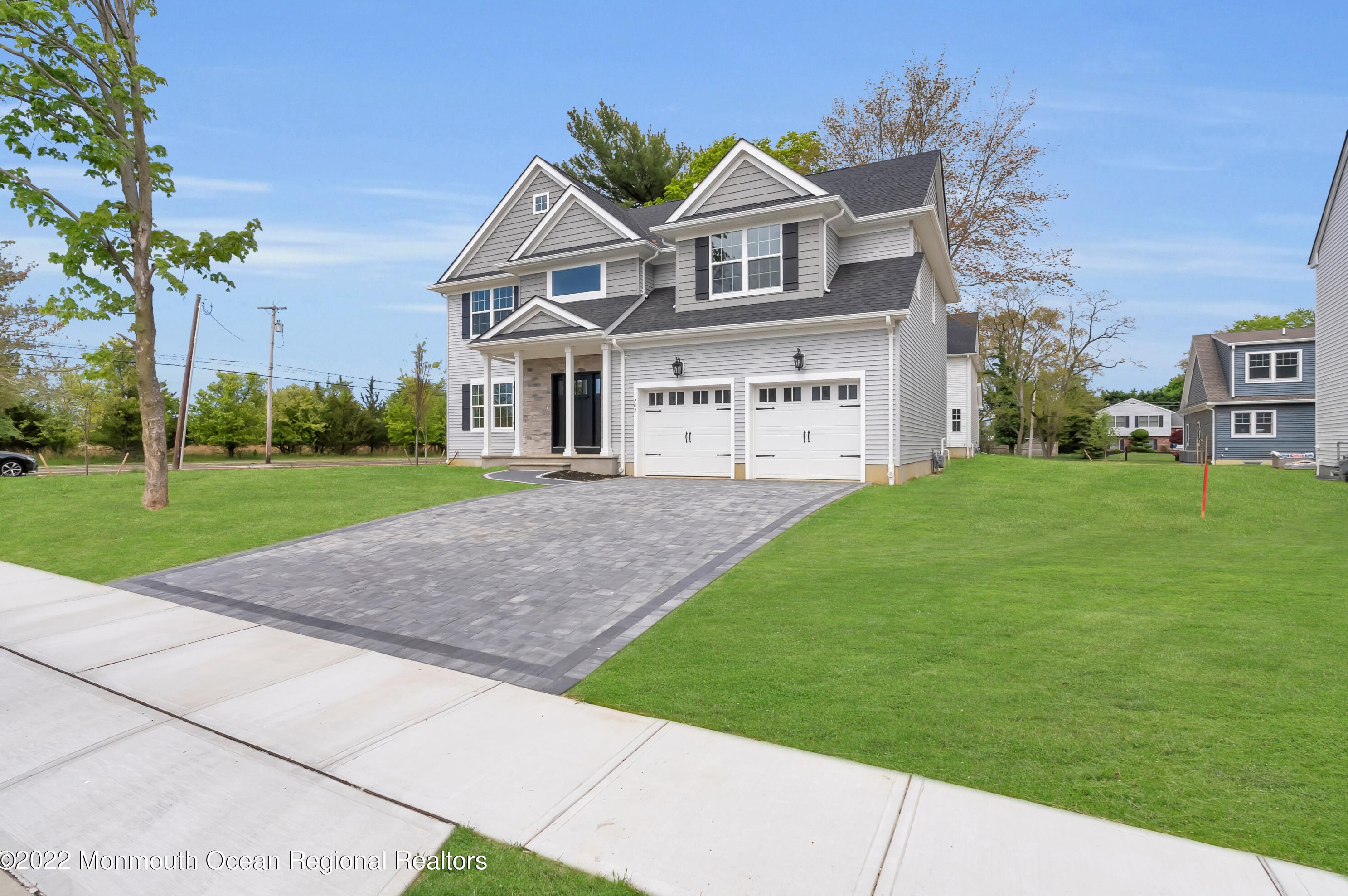 2021 Oakhurst Pkwy, Oakhurst, NJ 07755