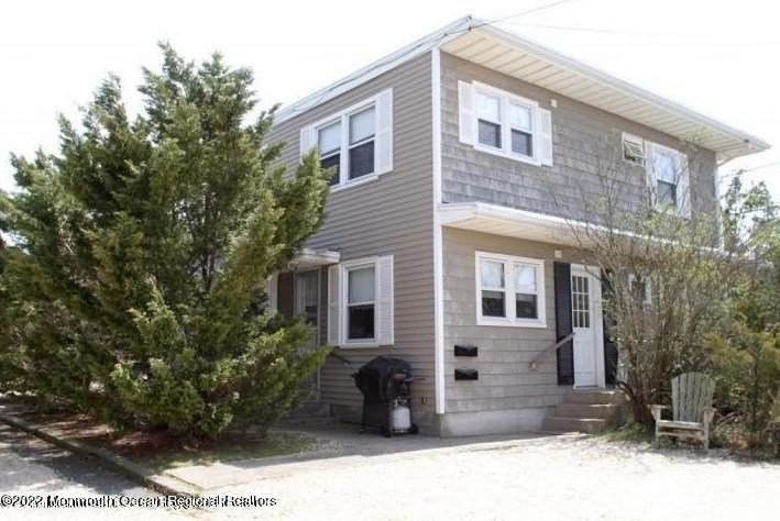 1422-b Ocean Ave, Point Pleasant Beach, NJ 08742