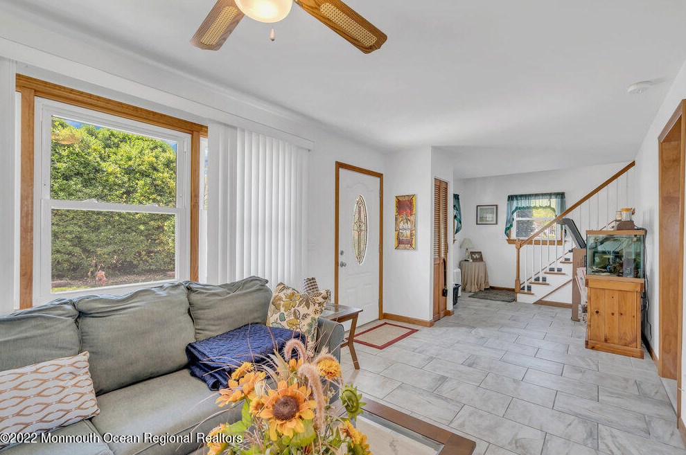 810 Clairmore Ave, Lacey Township, NJ 08734