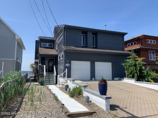 35 Rochester Dr, Bricktown, NJ 08723