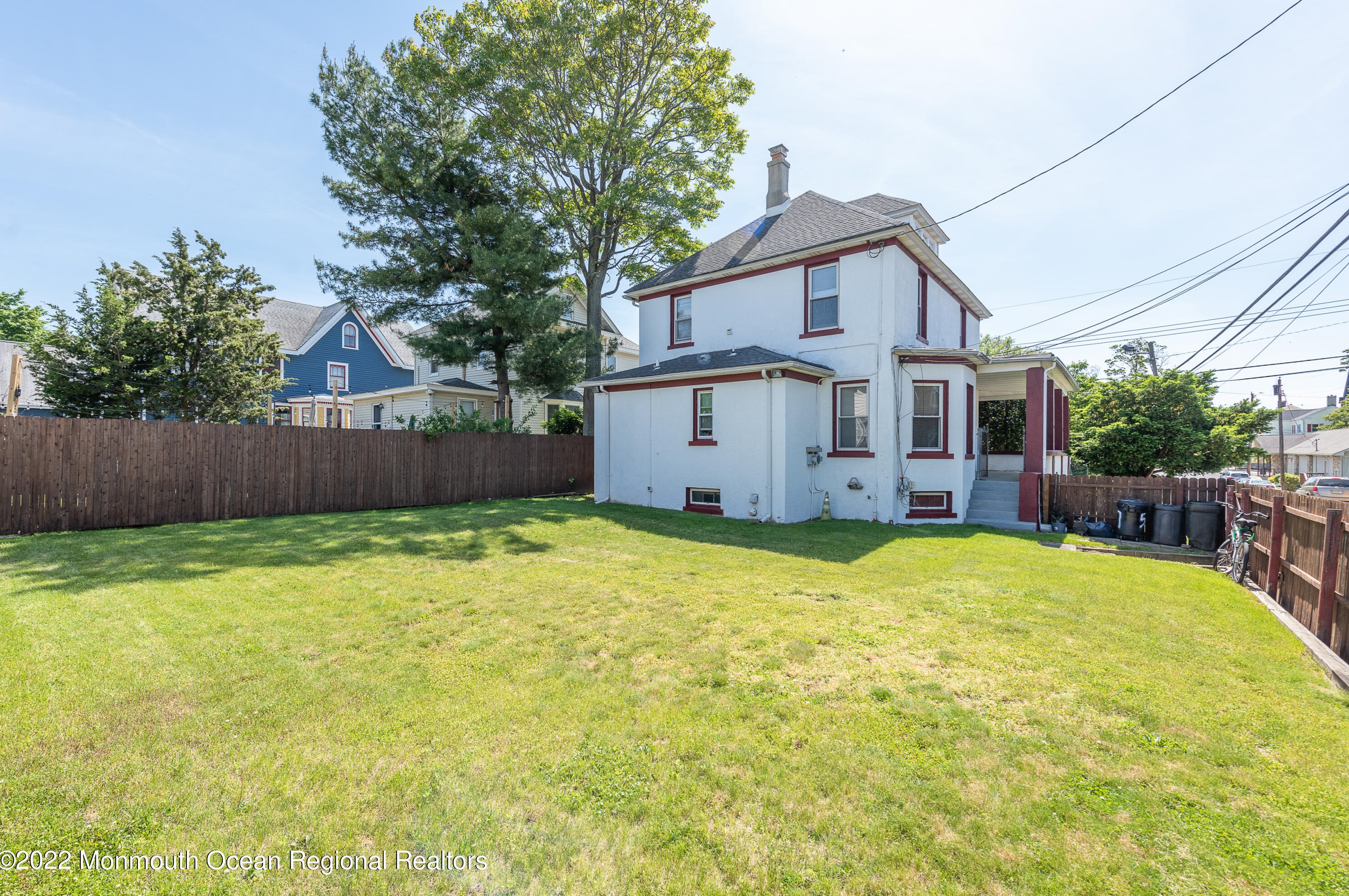 57 Osborn St, Keyport, NJ 07735-1534