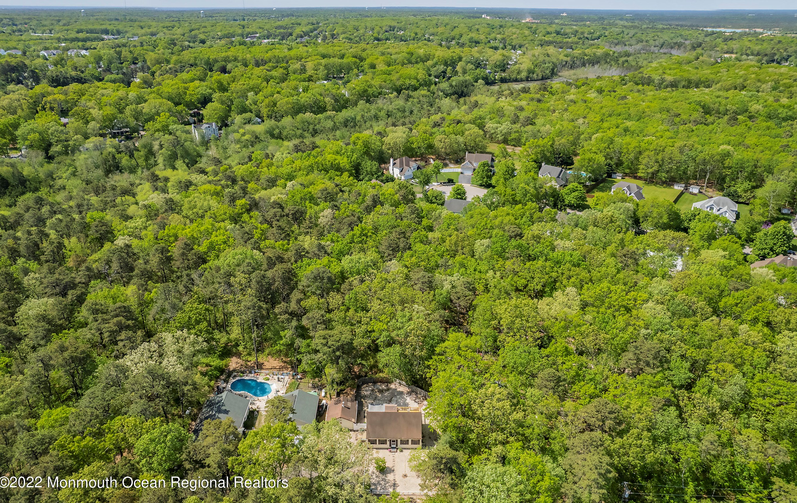 115 Atlantic Ave, Pine Beach, NJ 08741-1704