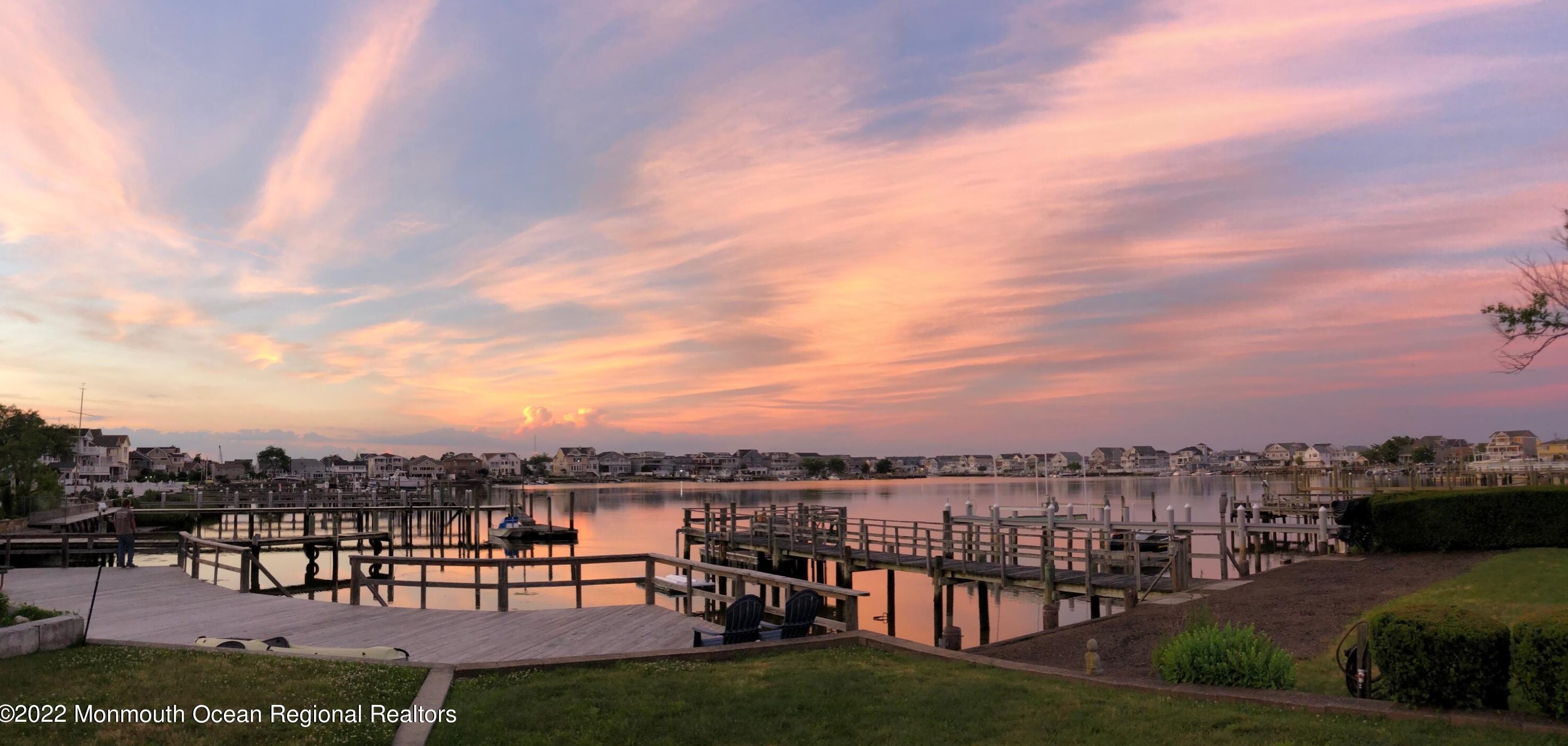 7 Lake Ter, Point Pleasant Beach, NJ 08742