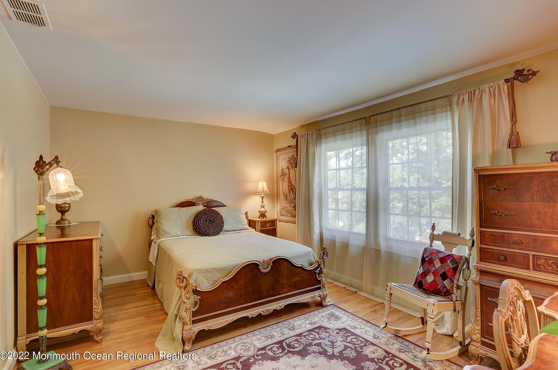 4382 Highway 516, Matawan NJ  07747-2158 exterior