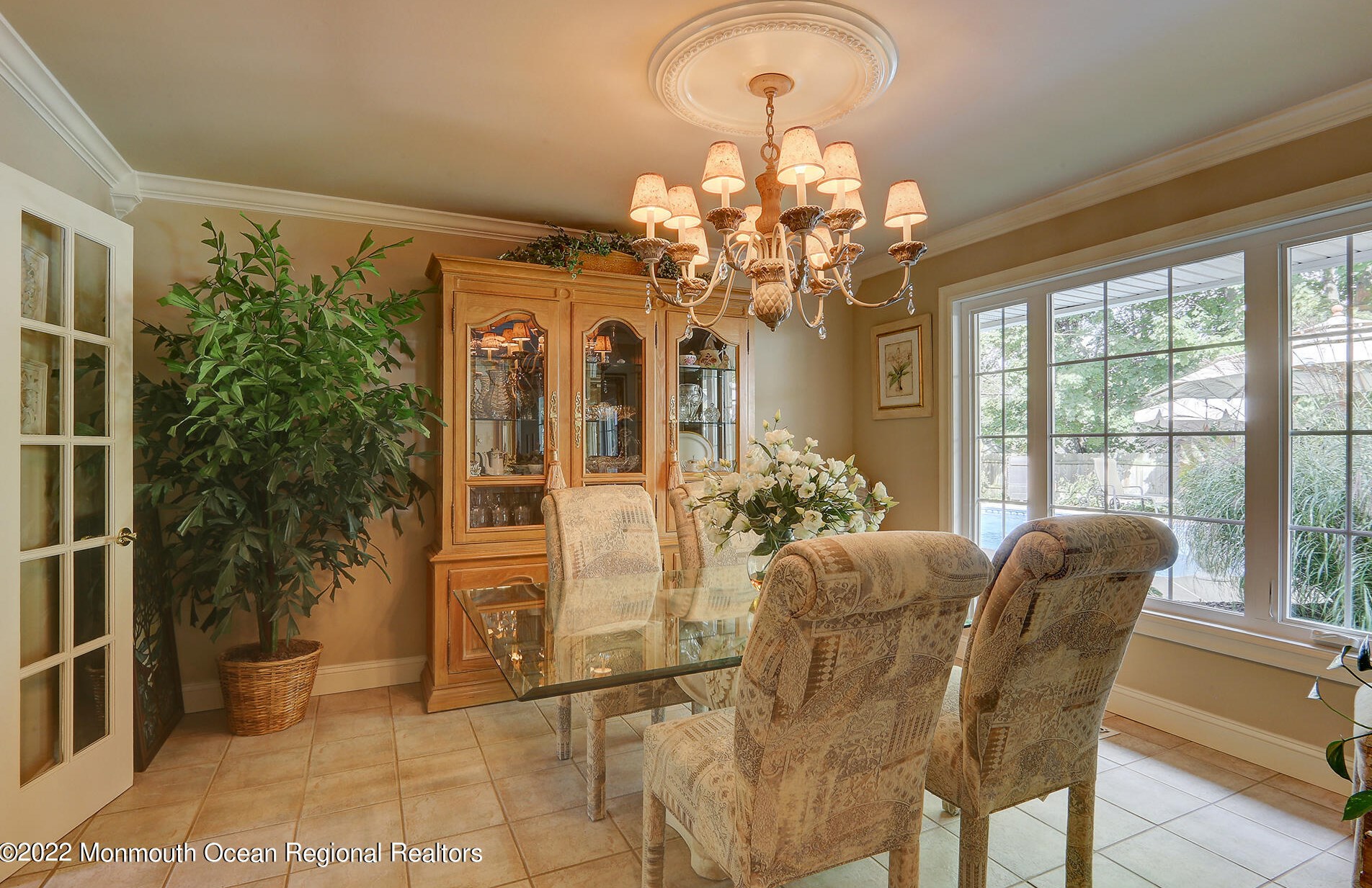 4382 Highway 516, Matawan NJ  07747-2158 exterior