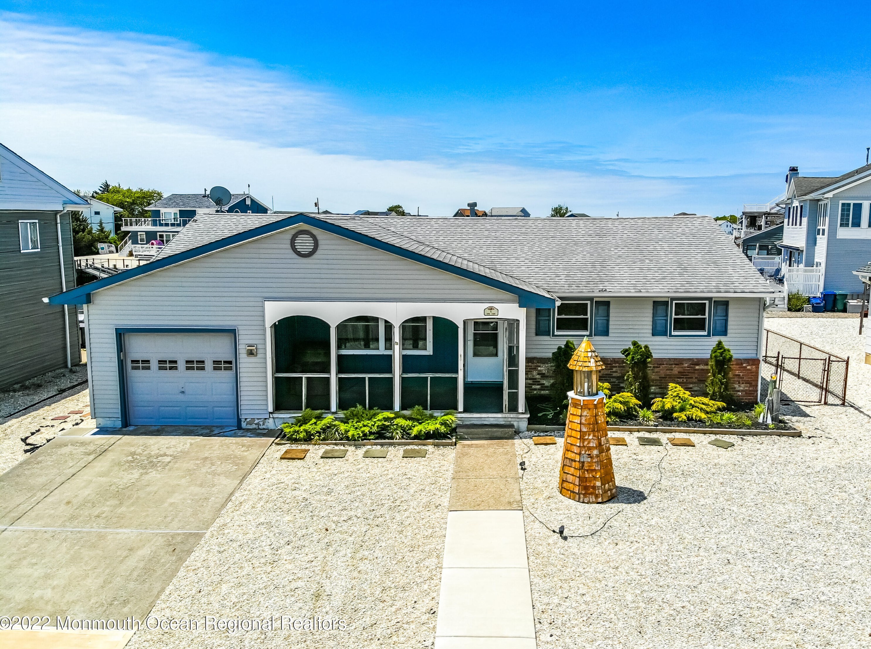4 Iowa Ct, Tuckerton, NJ 08087-1014