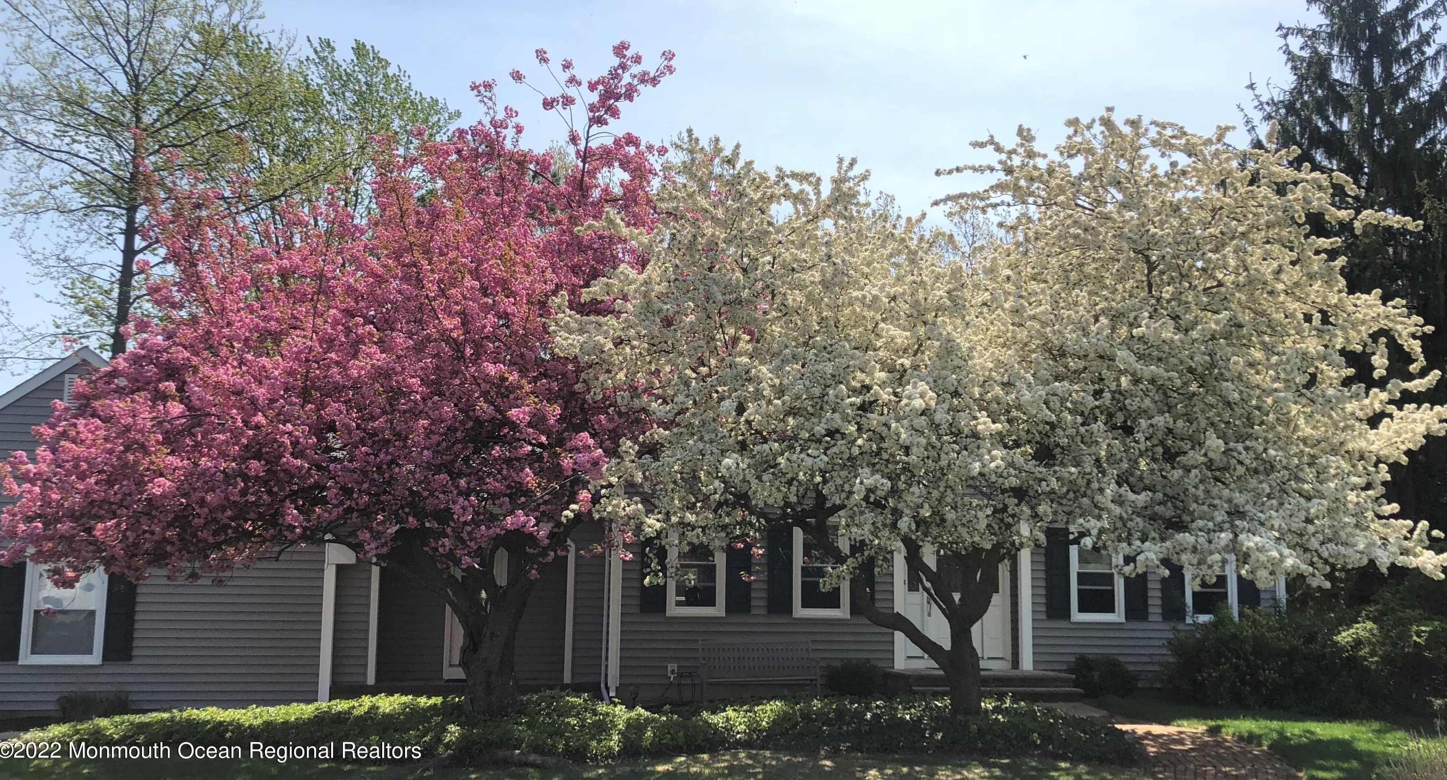 213 Ashlar Way, Toms River, NJ 08753