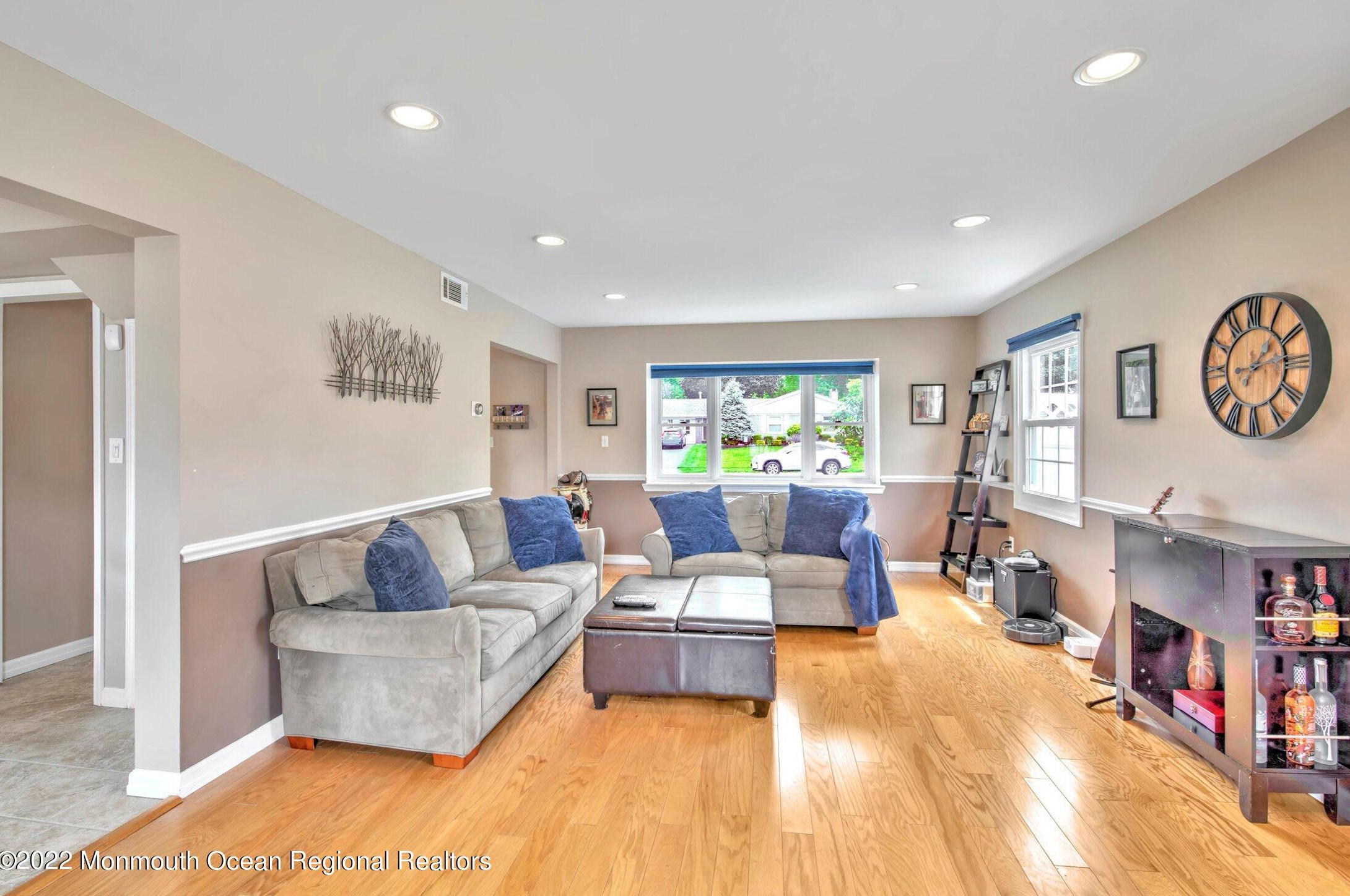 13 Idaho Ln, Matawan NJ 07747-1530 exterior