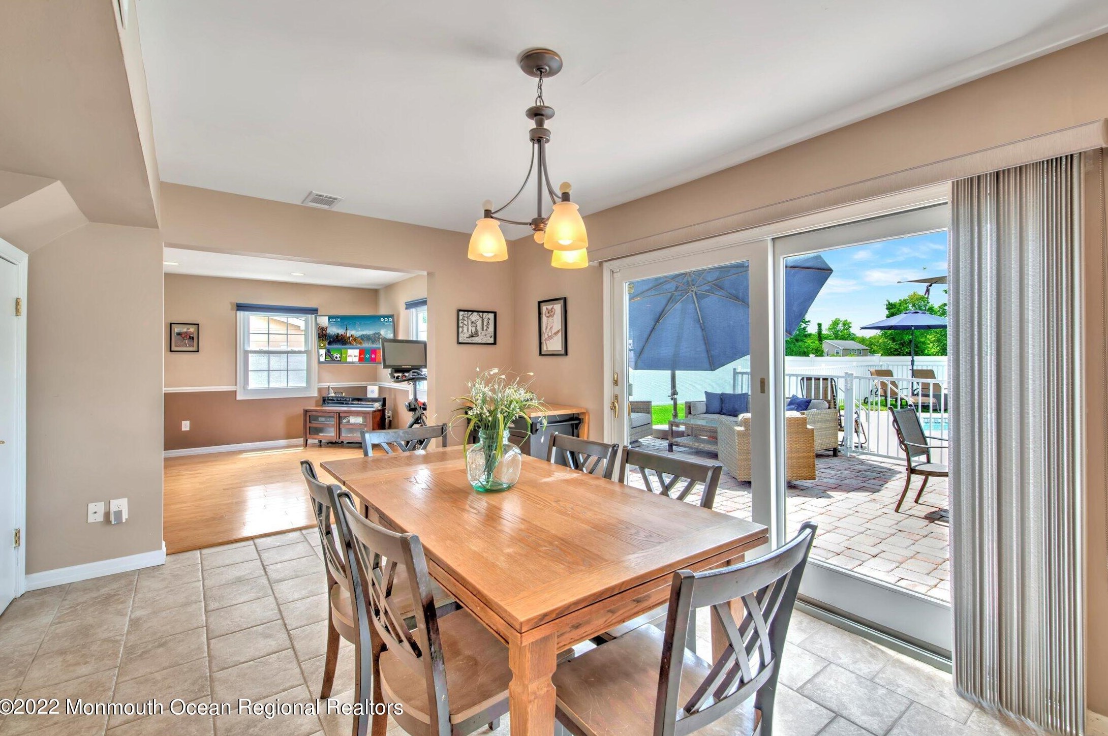 13 Idaho Ln, Matawan NJ 07747-1530 exterior