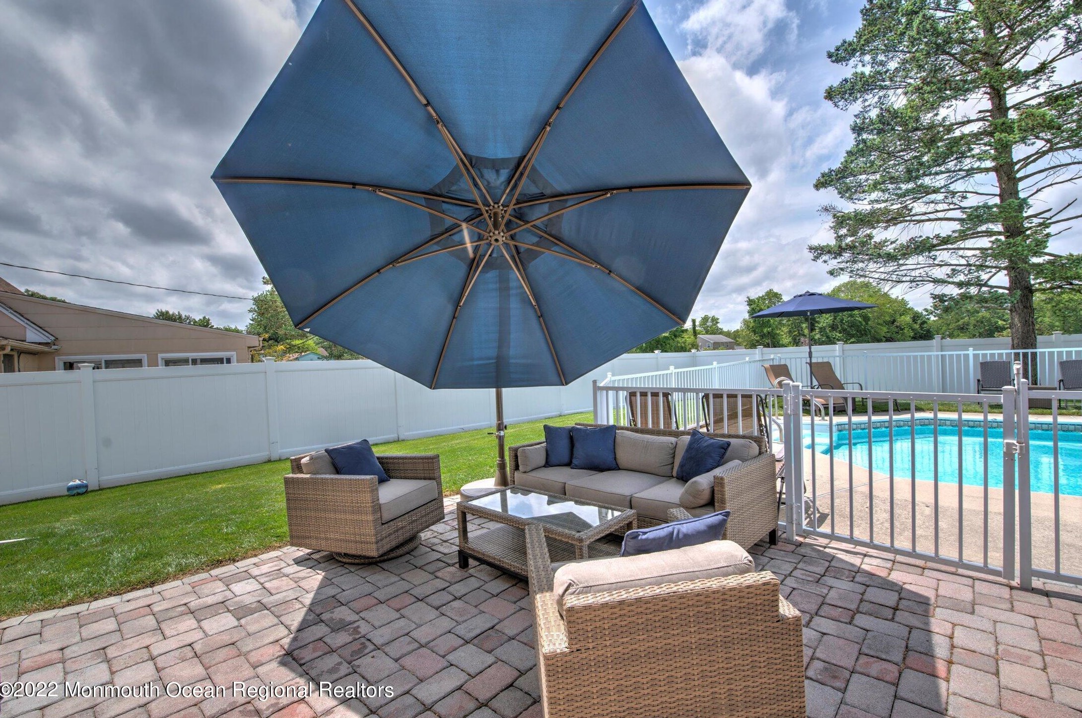 13 Idaho Ln, Matawan NJ 07747-1530 exterior