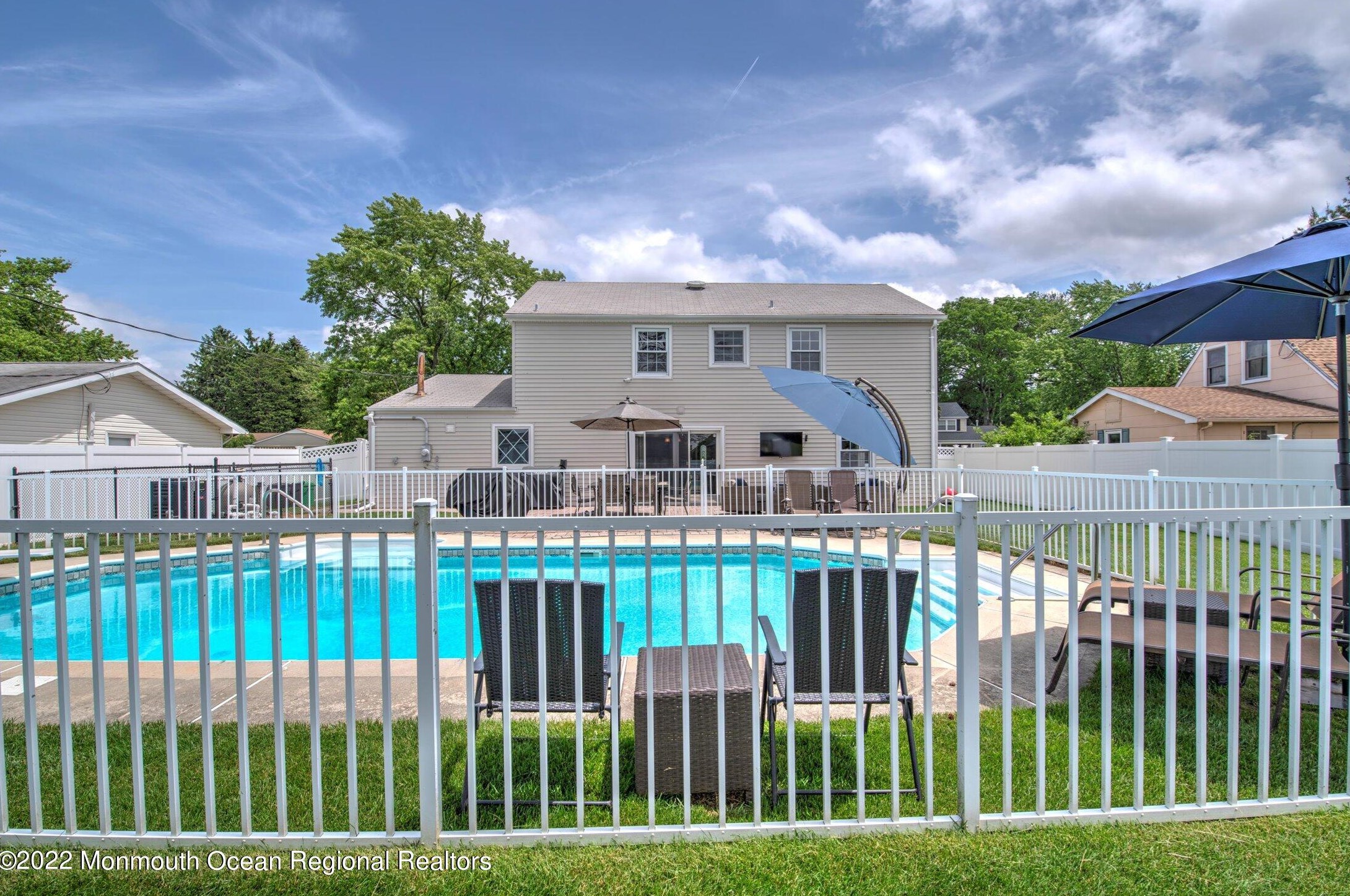 13 Idaho Ln, Matawan NJ 07747-1530 exterior