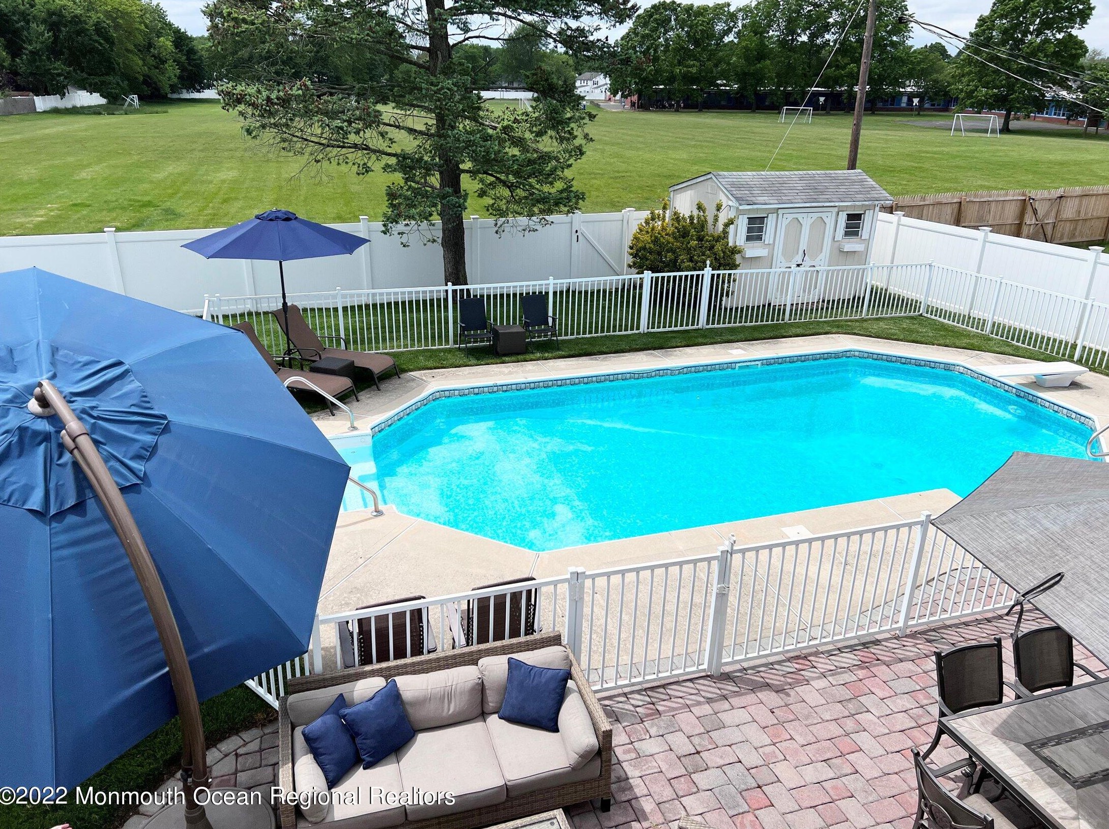 13 Idaho Ln, Matawan NJ 07747-1530 exterior