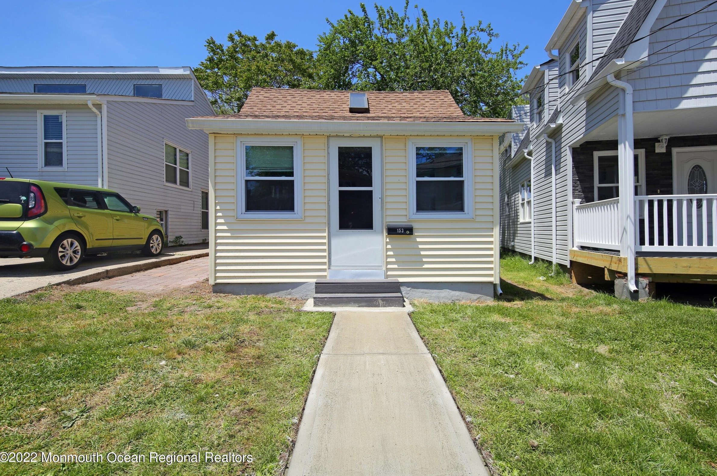 153 Center Ave, Ideal Beach, NJ 07734-1006