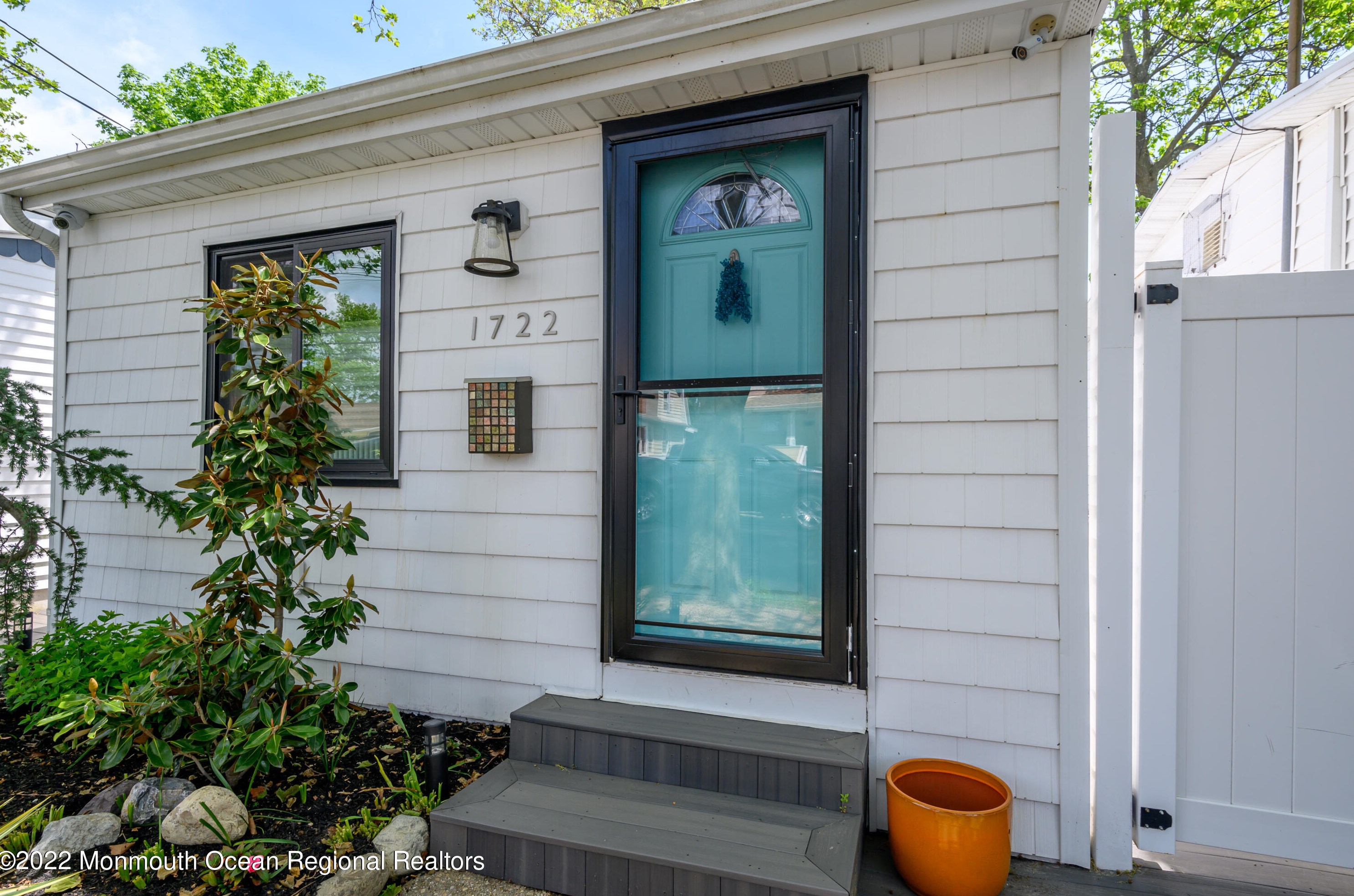 1722 Newman St, Belmar, NJ 07719