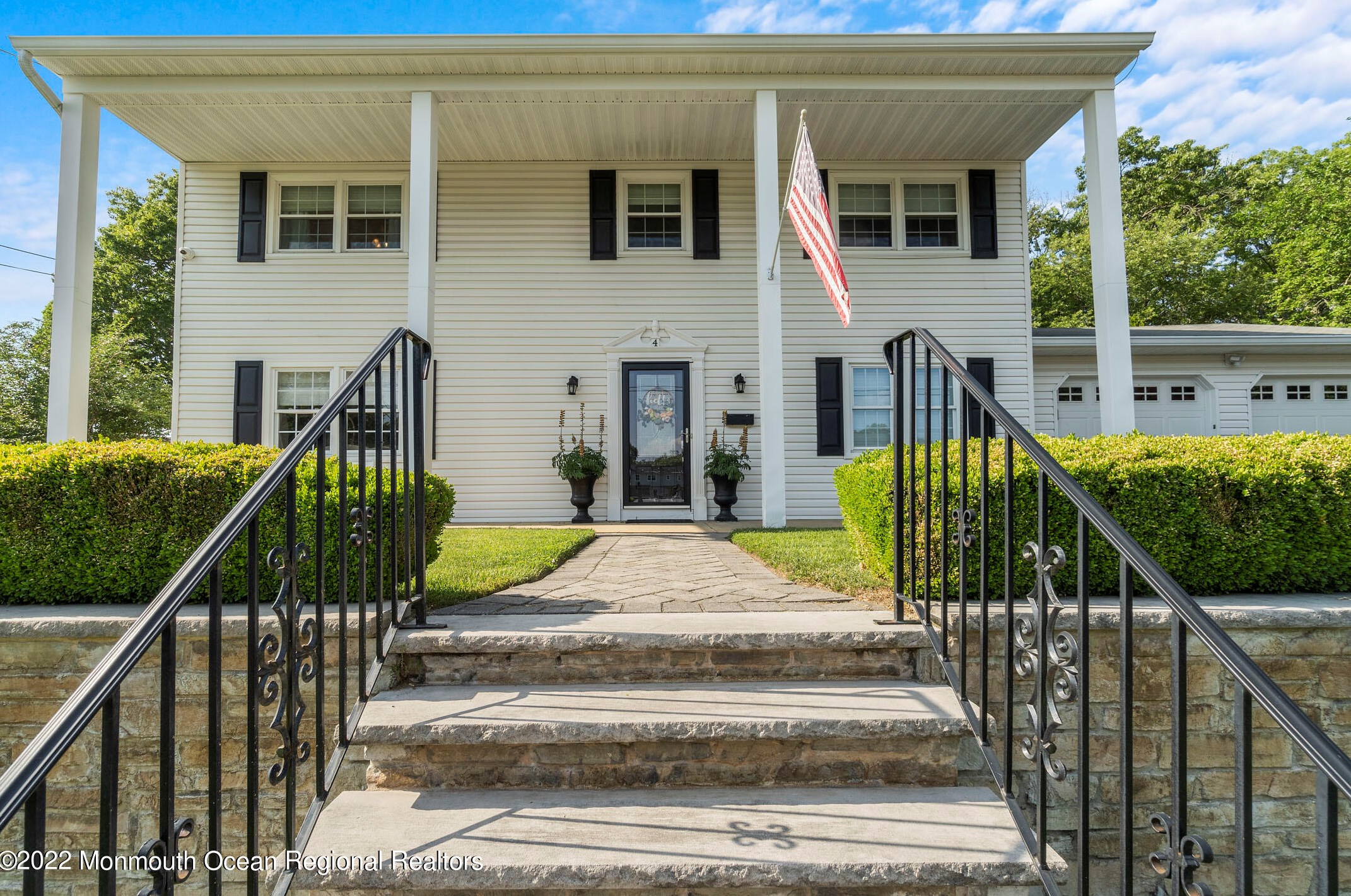 4 Meadowbrook Dr, Wall Township, NJ 07731-2024