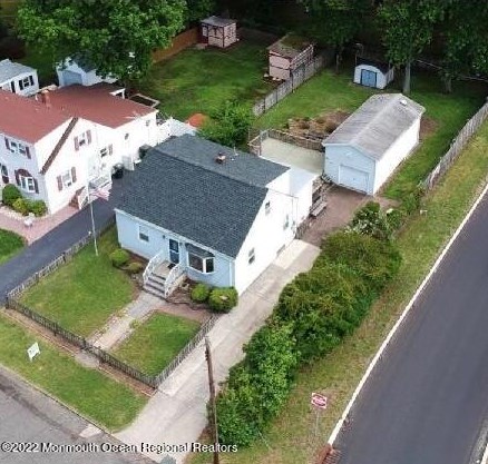 82 13th St, Ideal Beach, NJ 07734