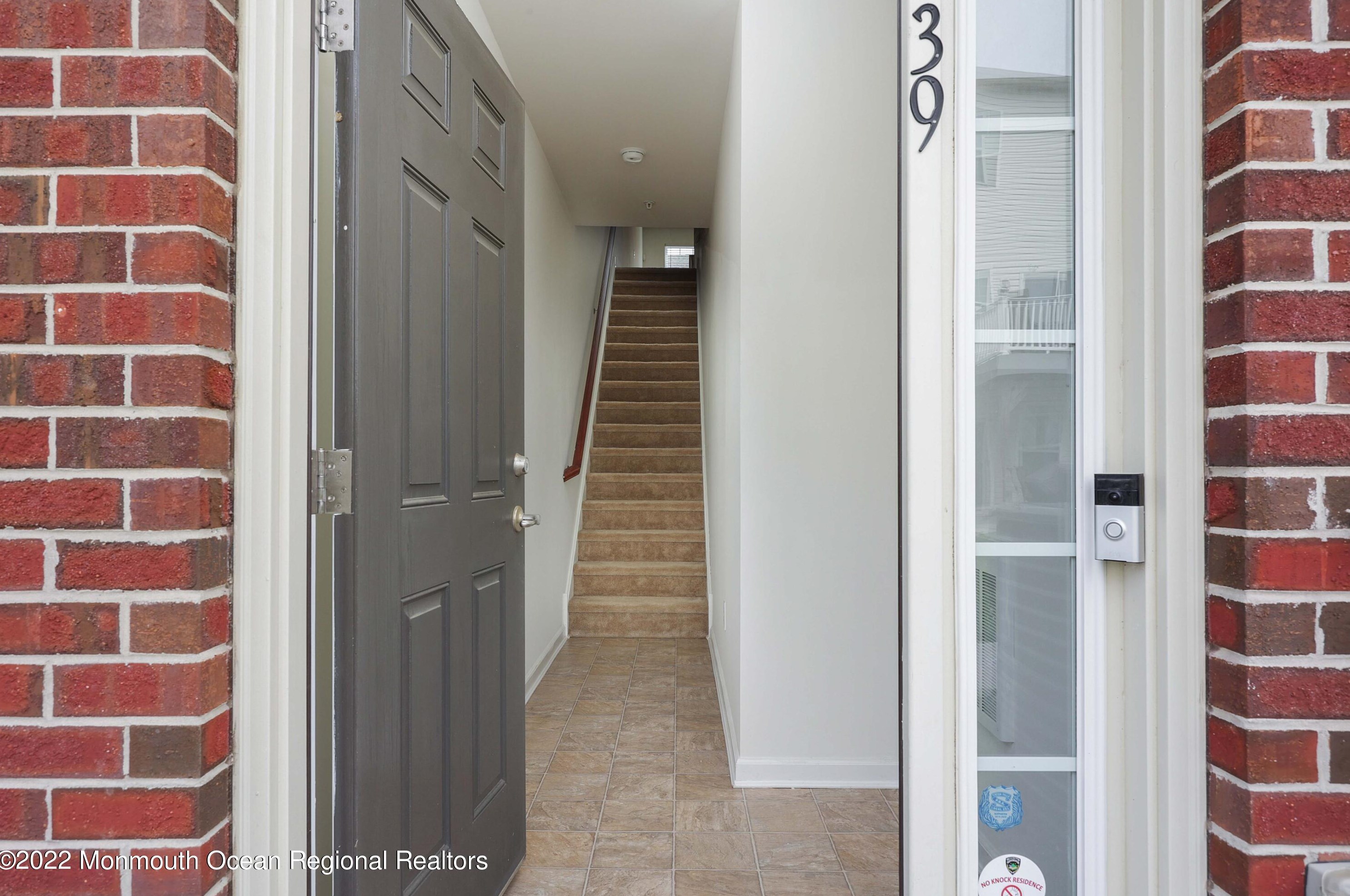39 Kyle Dr, Tinton Falls, NJ 07712